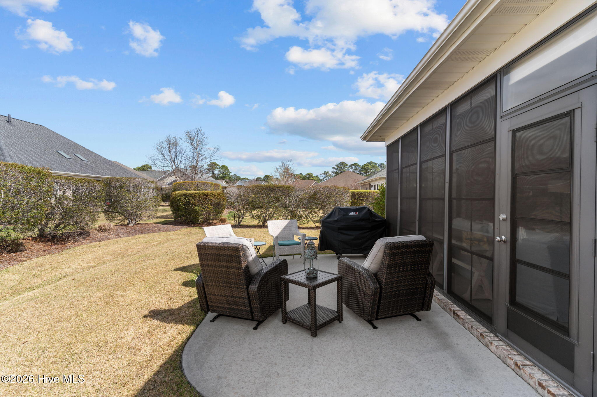 100560533 | Photo 33