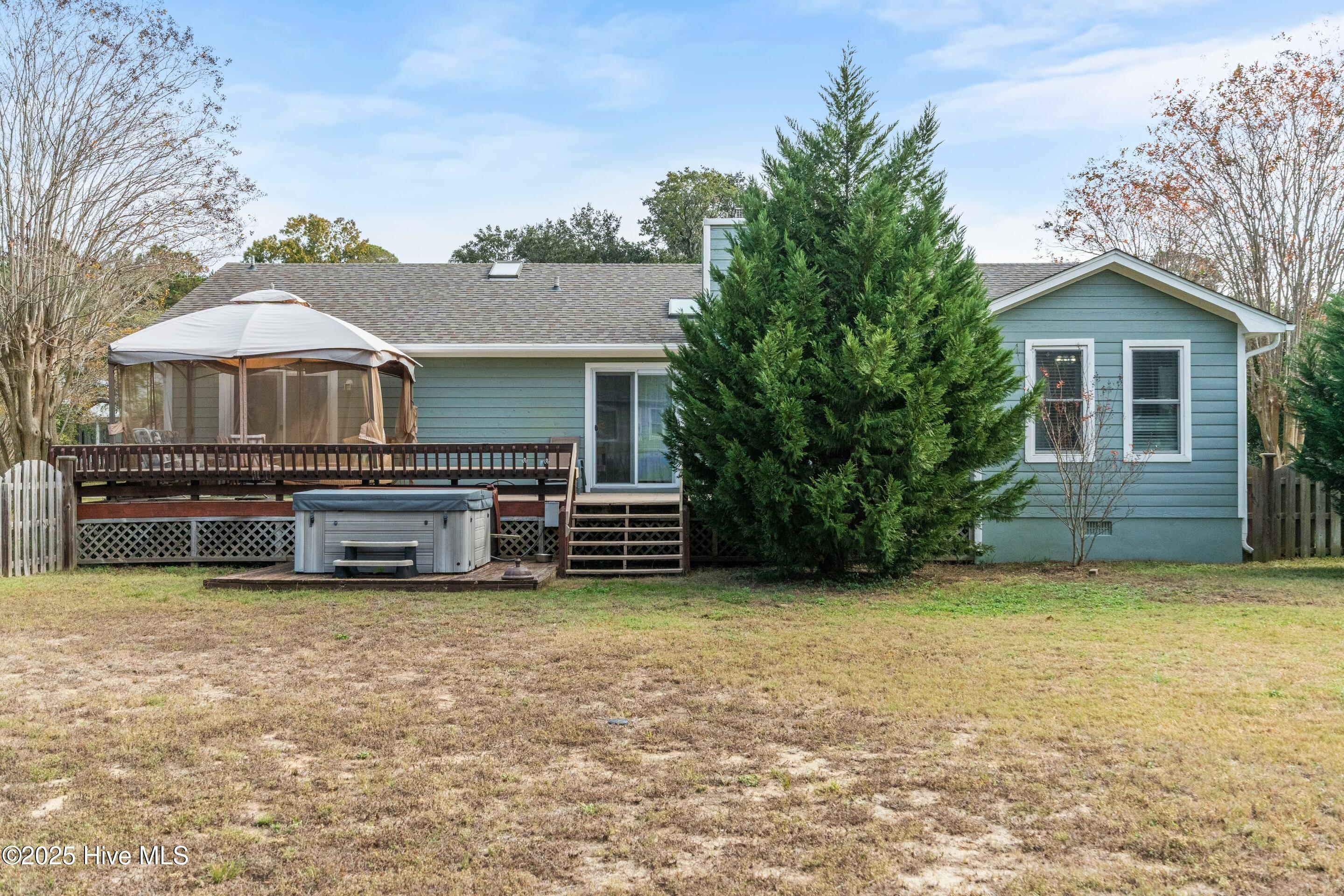 100543561 | Photo 50