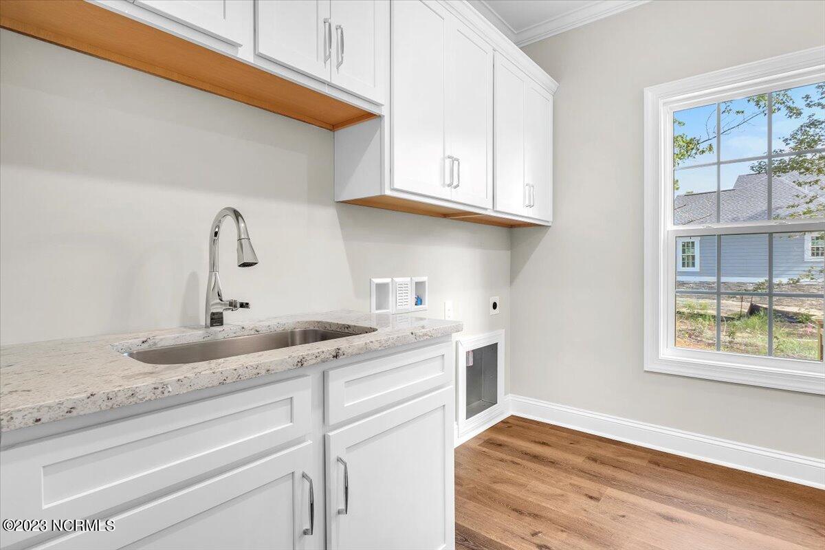 100524155 | Photo 62