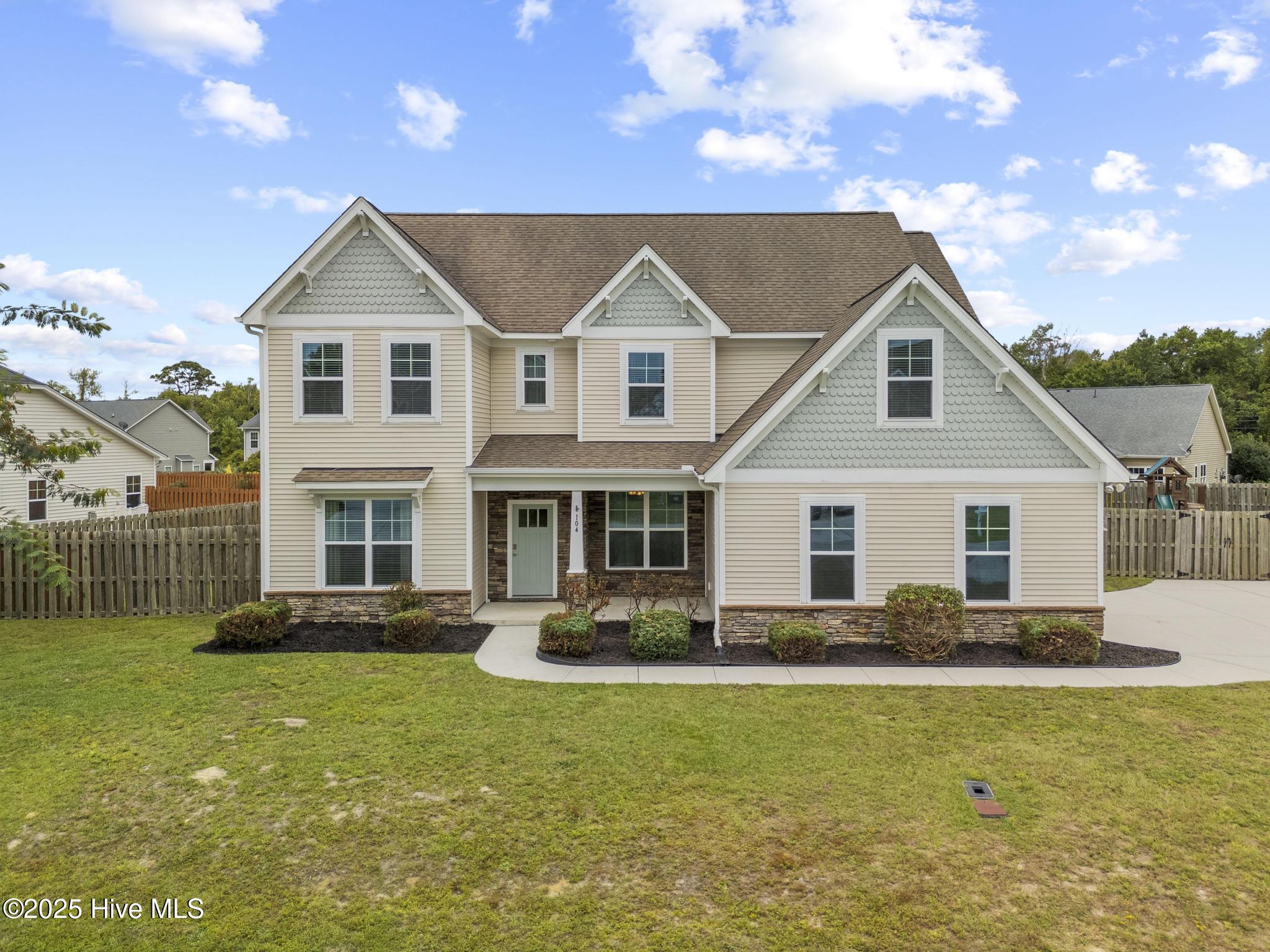 508 Southbridge Court, Winterville, NC, 28590