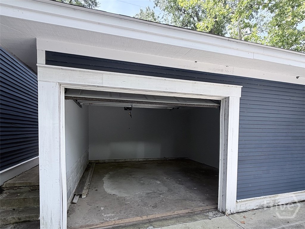 Photo 3 of Single family home for sale at 1105 E 38th Street #1105, 1107, Savannah, GA 31404 | MLS# SA360520 | Listing updated on 2026-09-17
