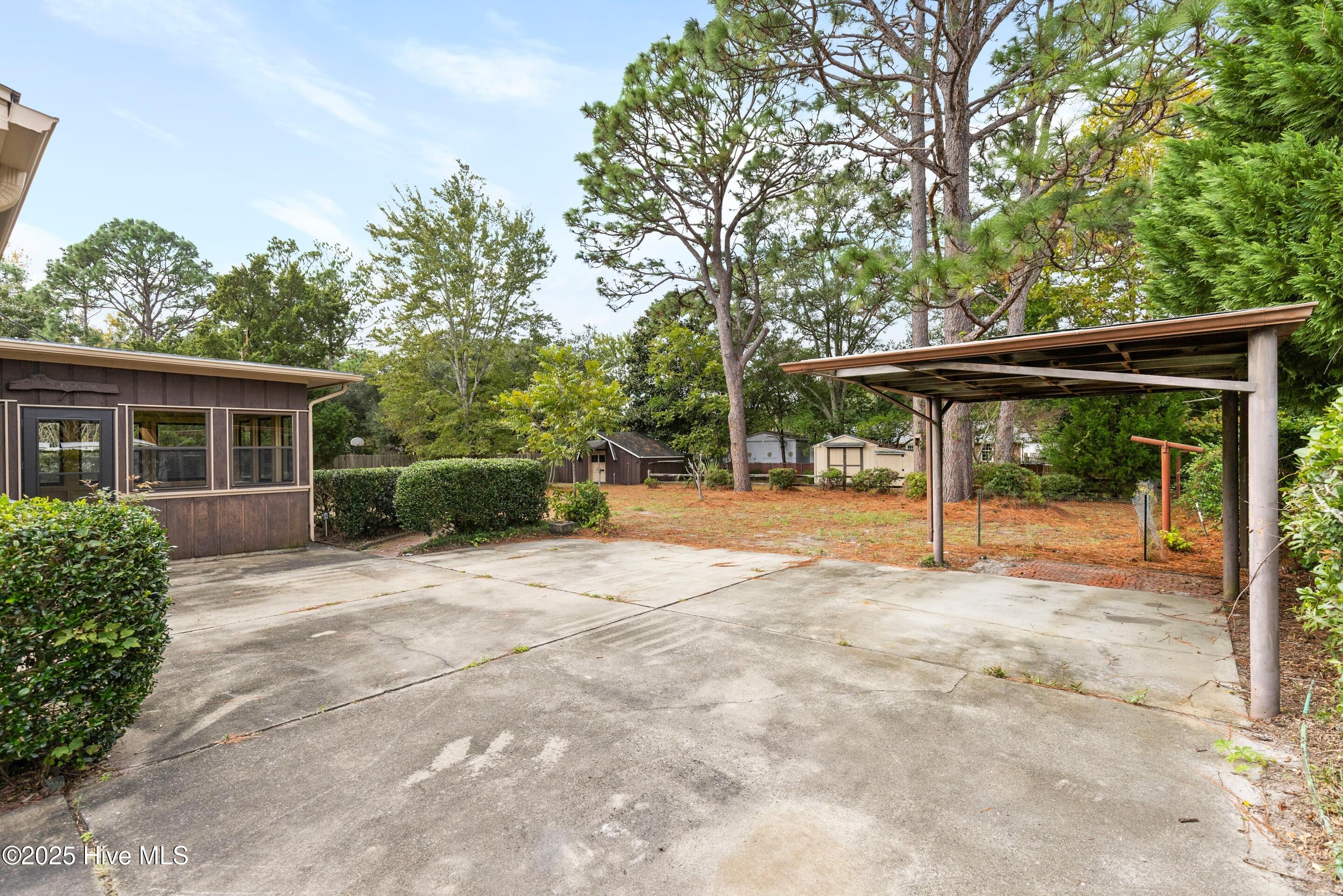 100534850 | Photo 30