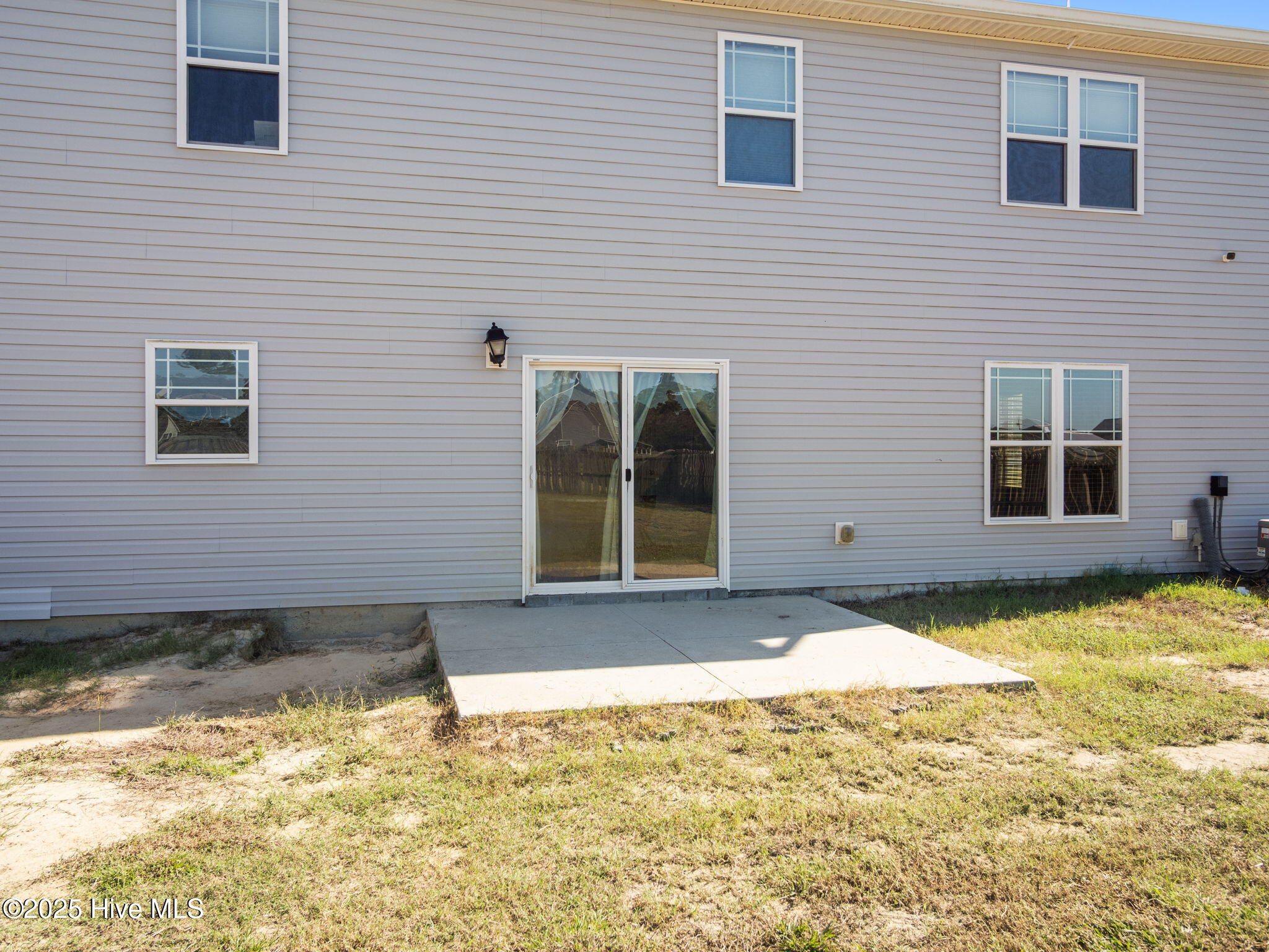 100541935 | Photo 36