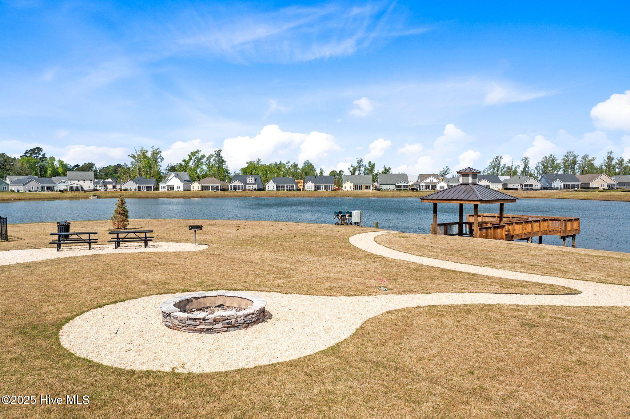 100535481 | Photo 43