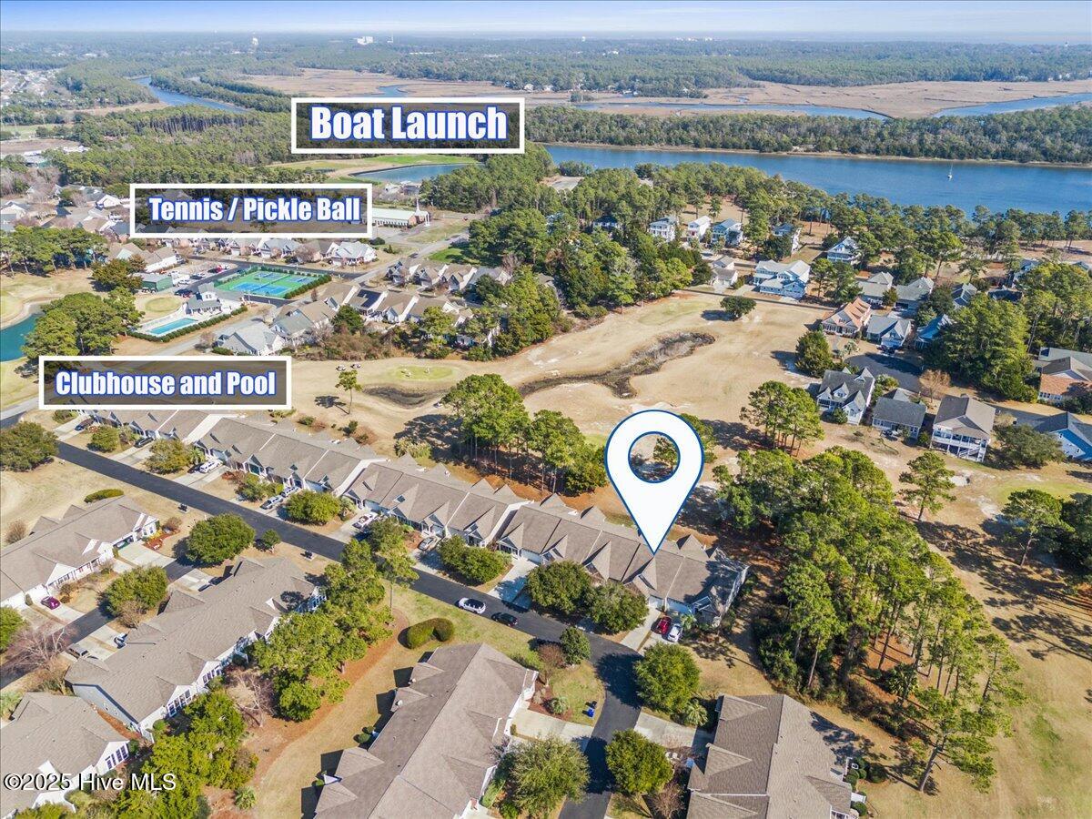 100537429 | Photo 42