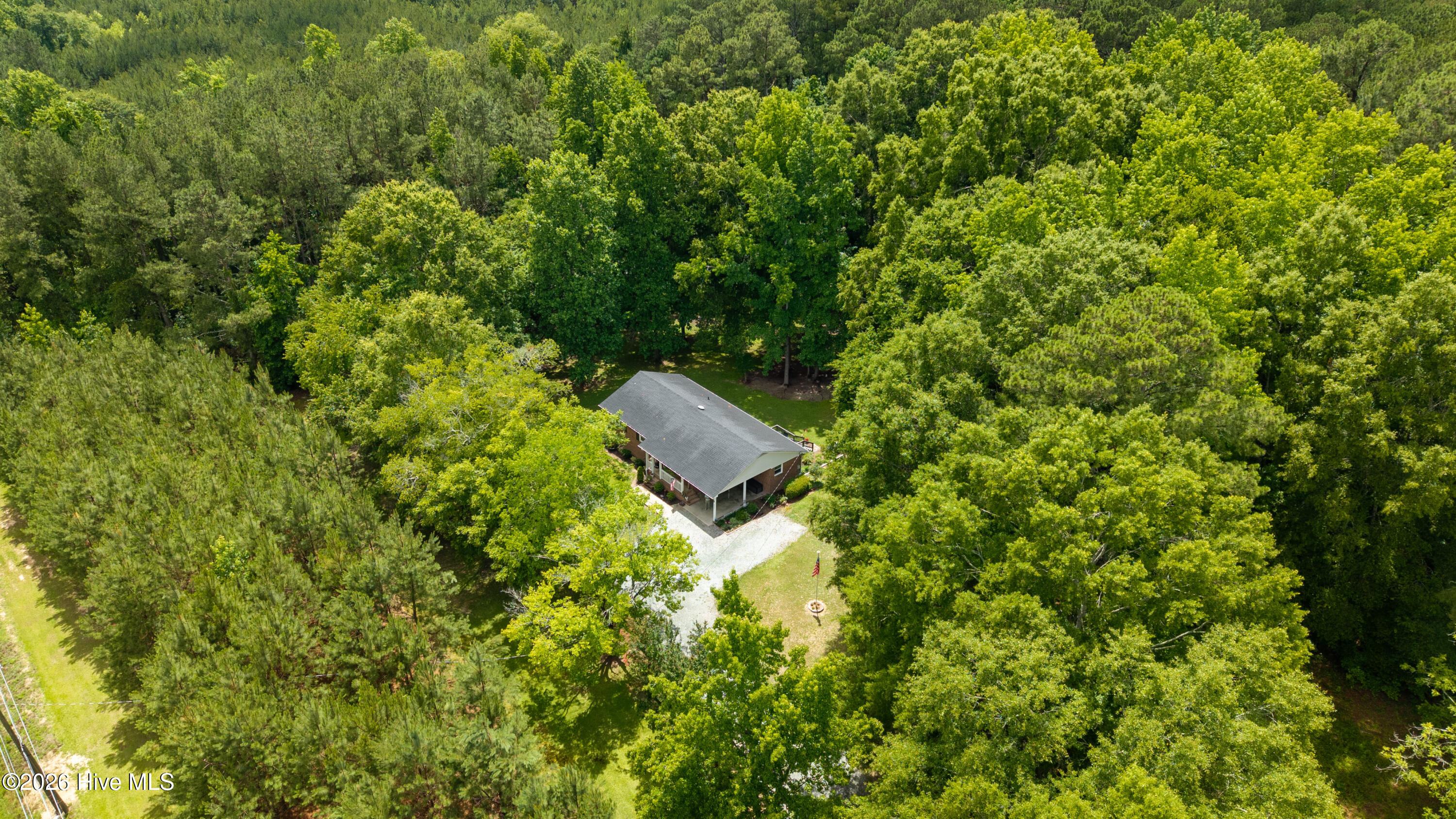 Exterior photo of 2188 Us 1, Cameron, NC 28326. MLS: 100585992