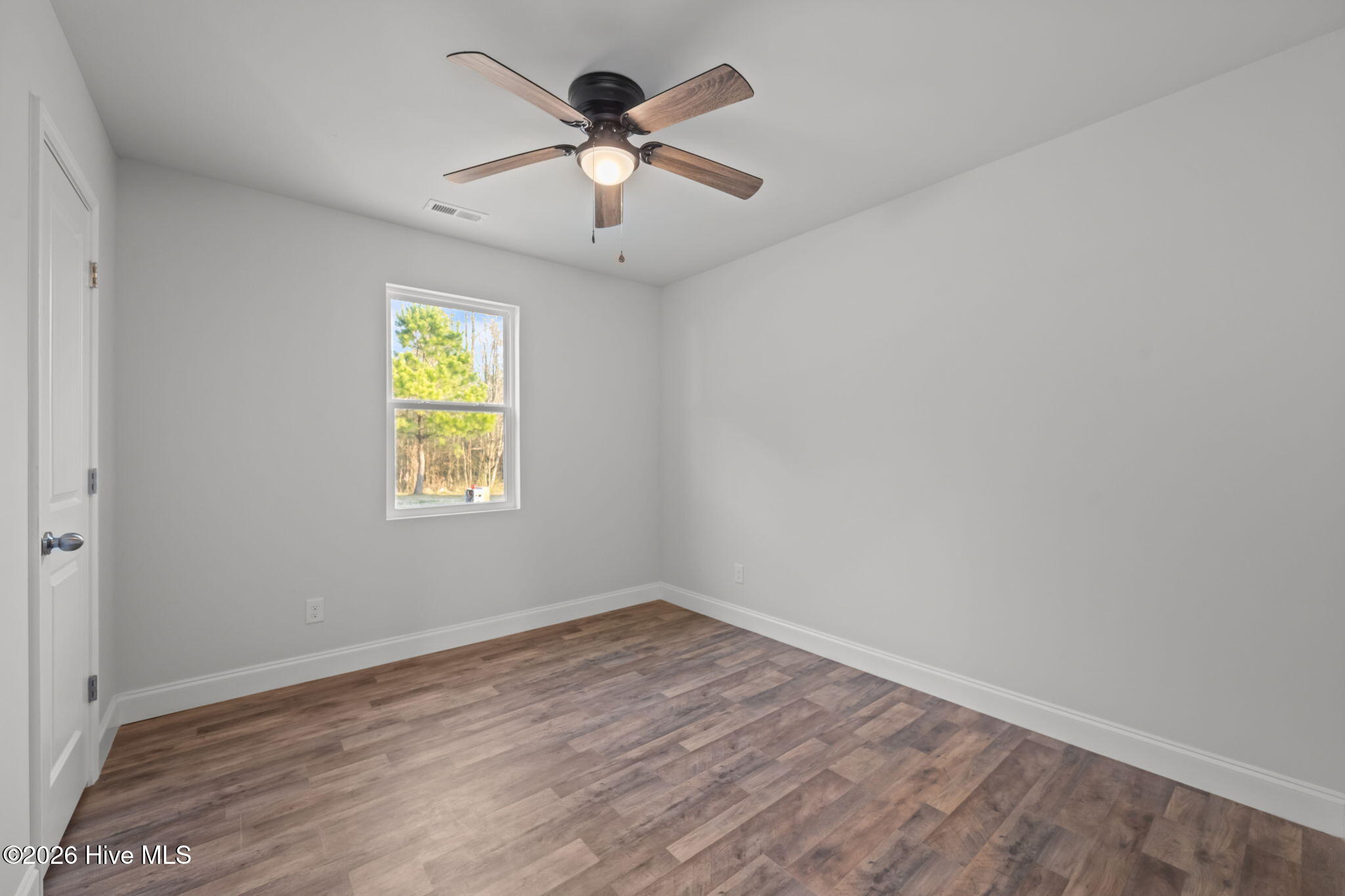 100505394 | Photo 31