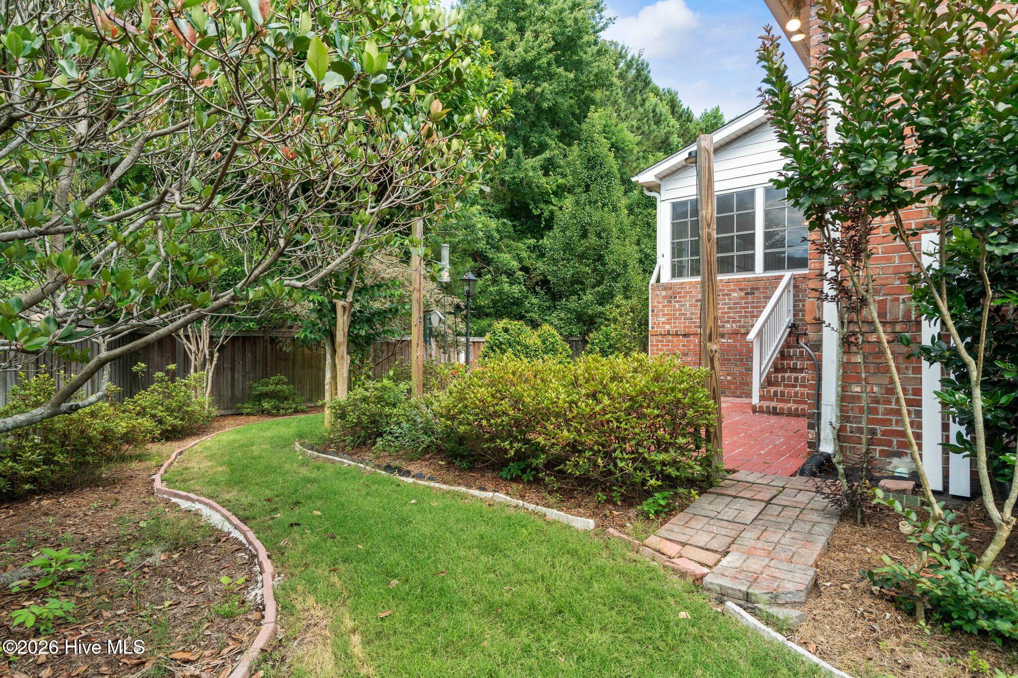 100579550 | Photo 57