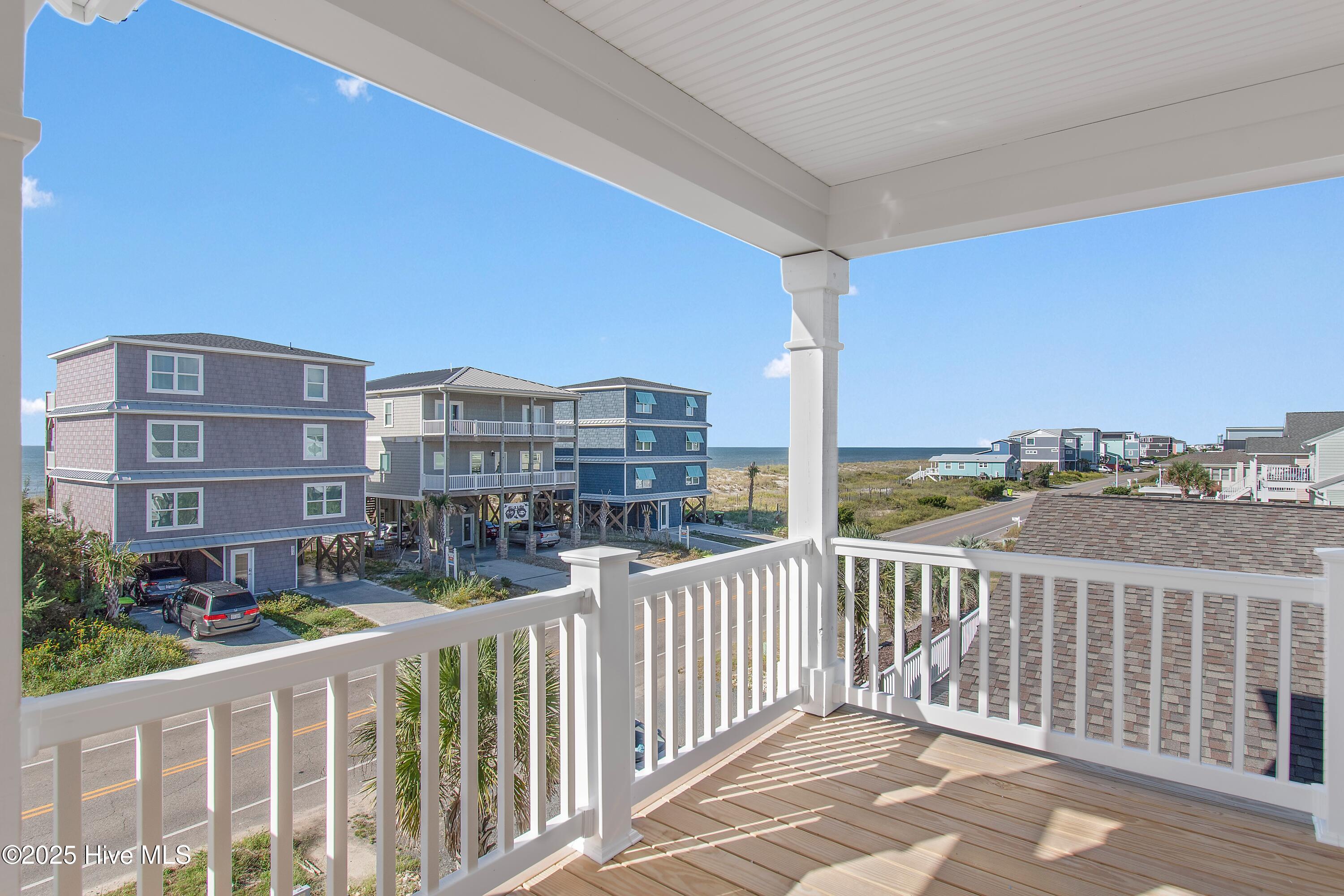 100511699 | Photo 80