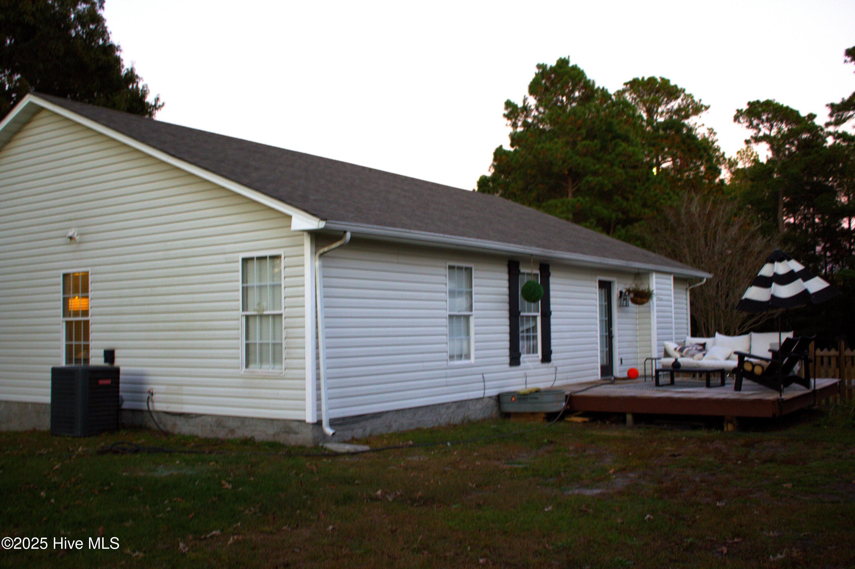 100538366 | Photo 22