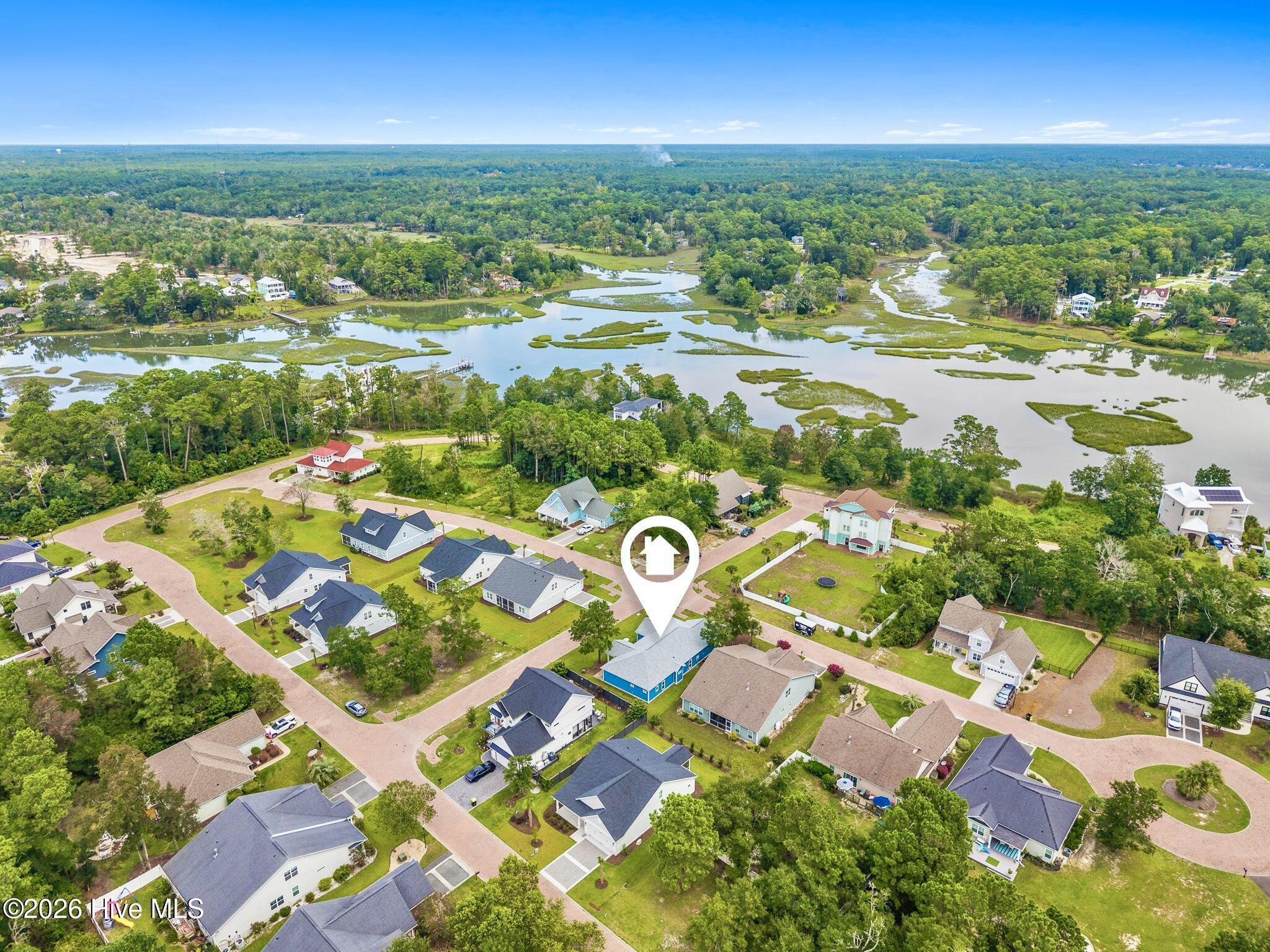 100530218 | Photo 44