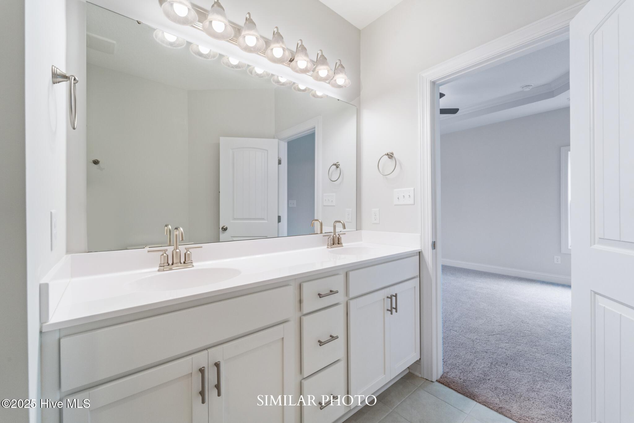 100537505 | Photo 19