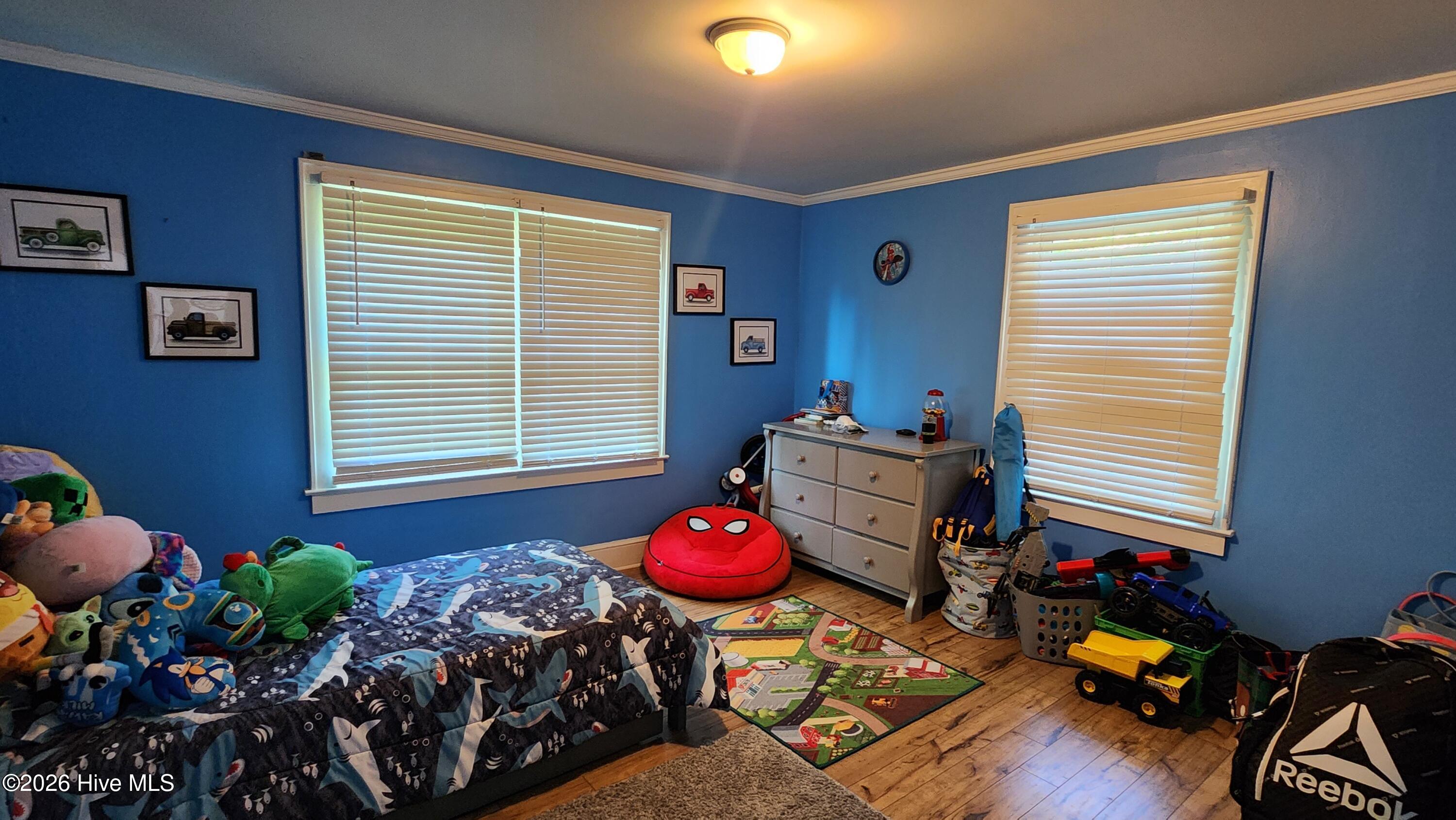 100567972 | Photo 10