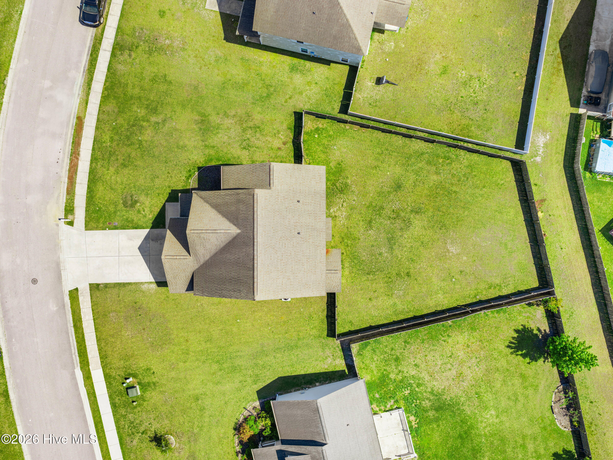 100568044 | Photo 50