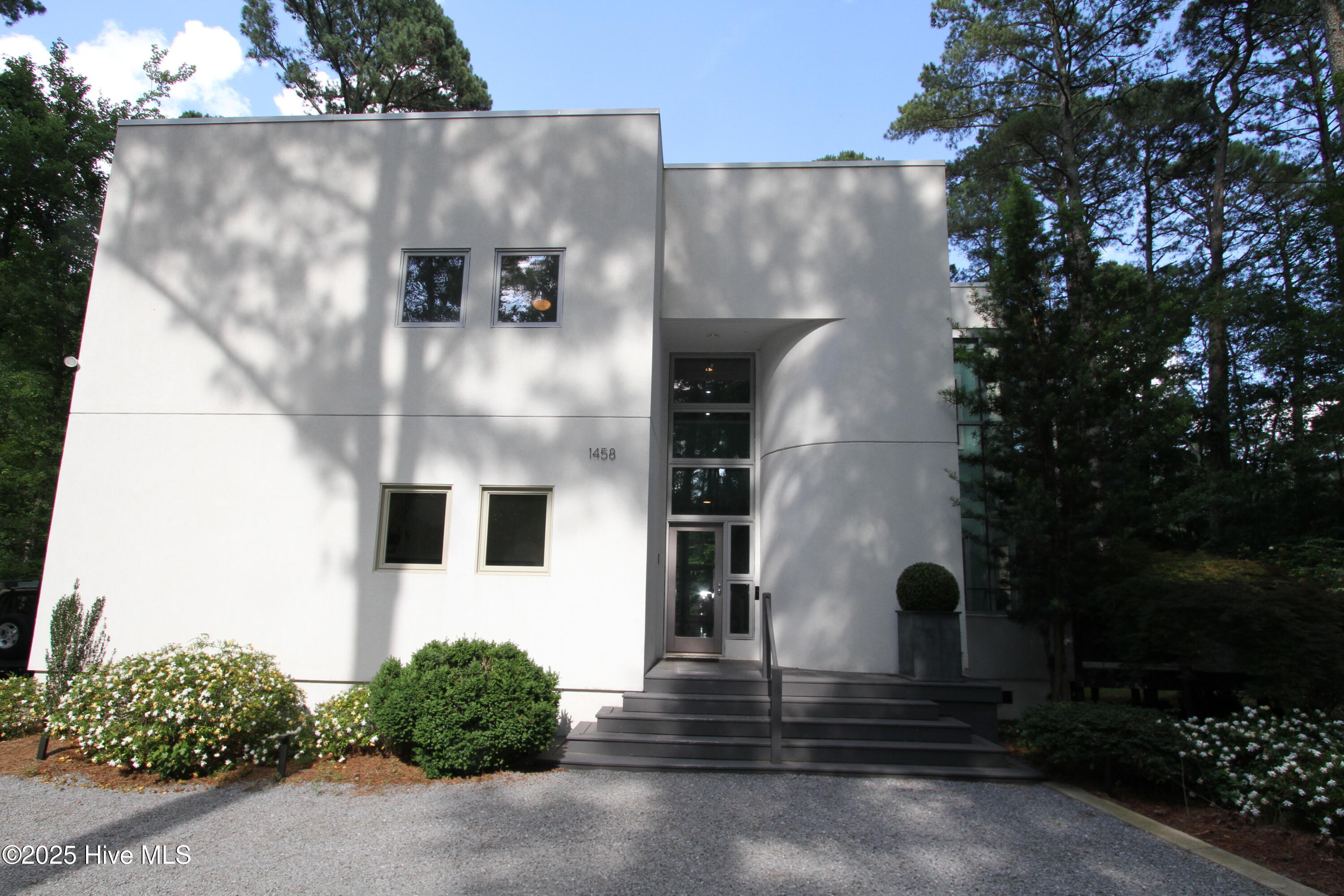 Homes for sale in Greenville, NC | 1458 Forest Acre Dr, Greenville, NC 27834 | MLS# 100514322