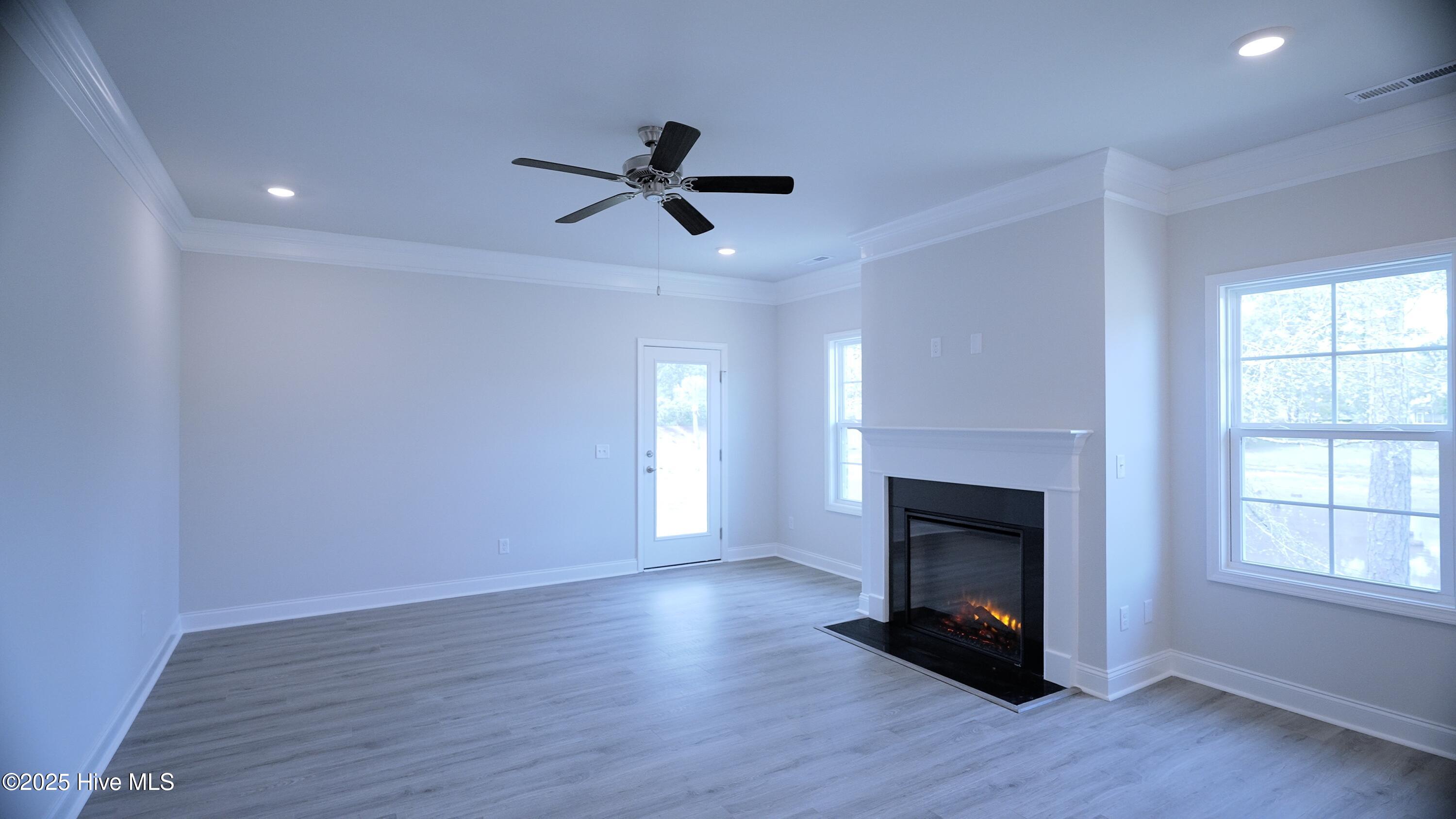 100424508 | Photo 12