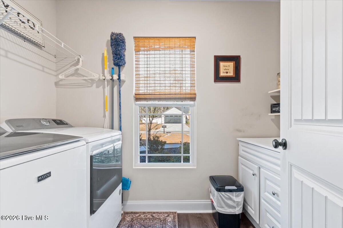 100548136 | Photo 32