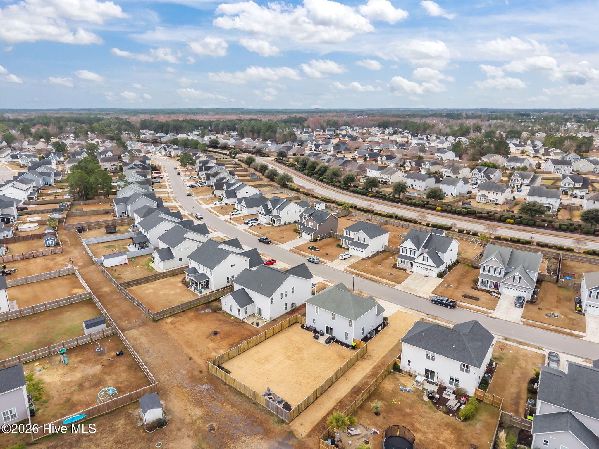 100555693 | Photo 53