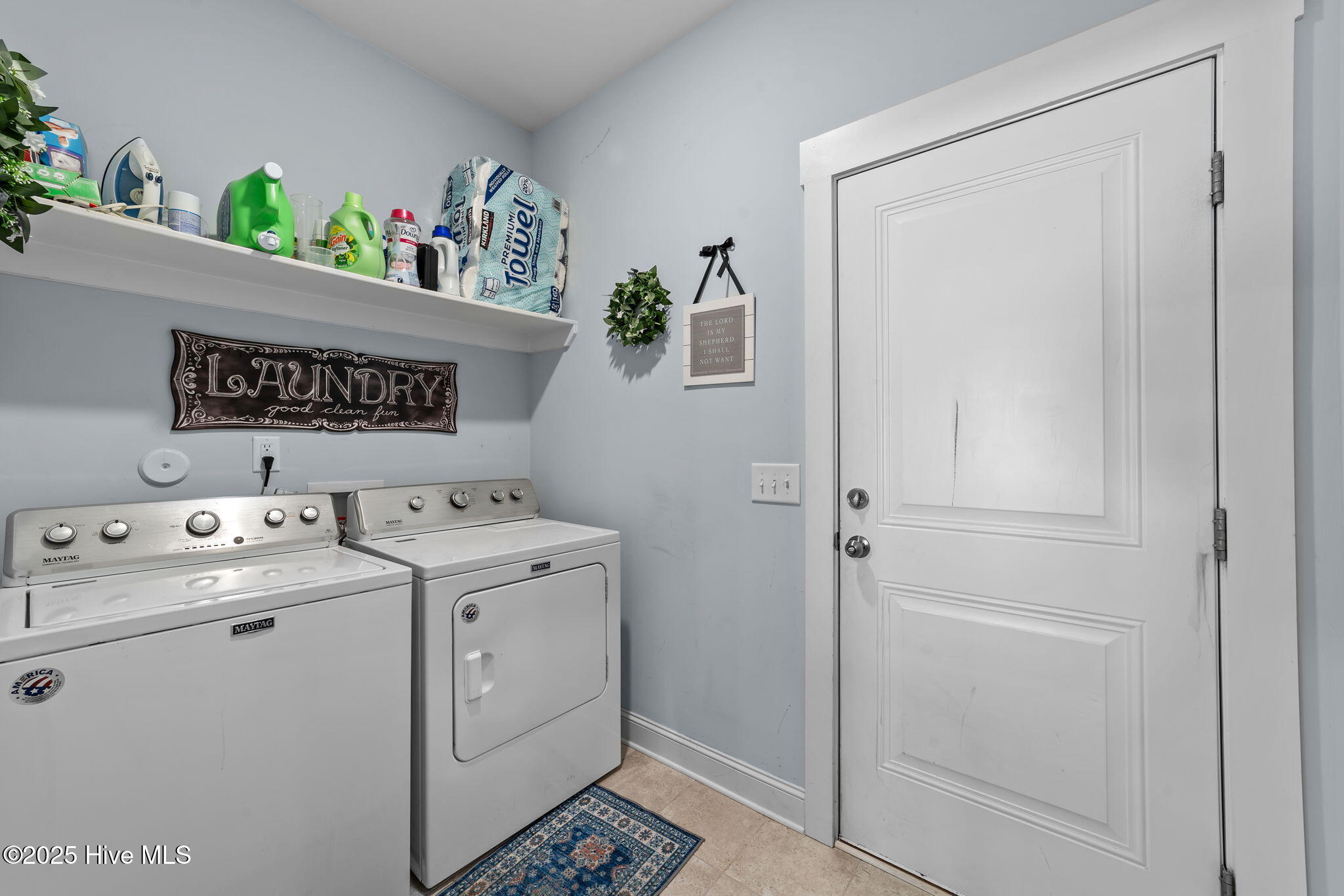 100531011 | Photo 16