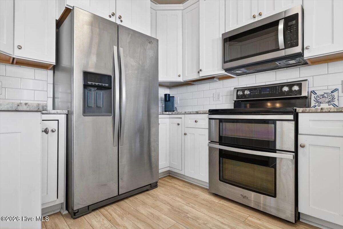 100552949 | Photo 17