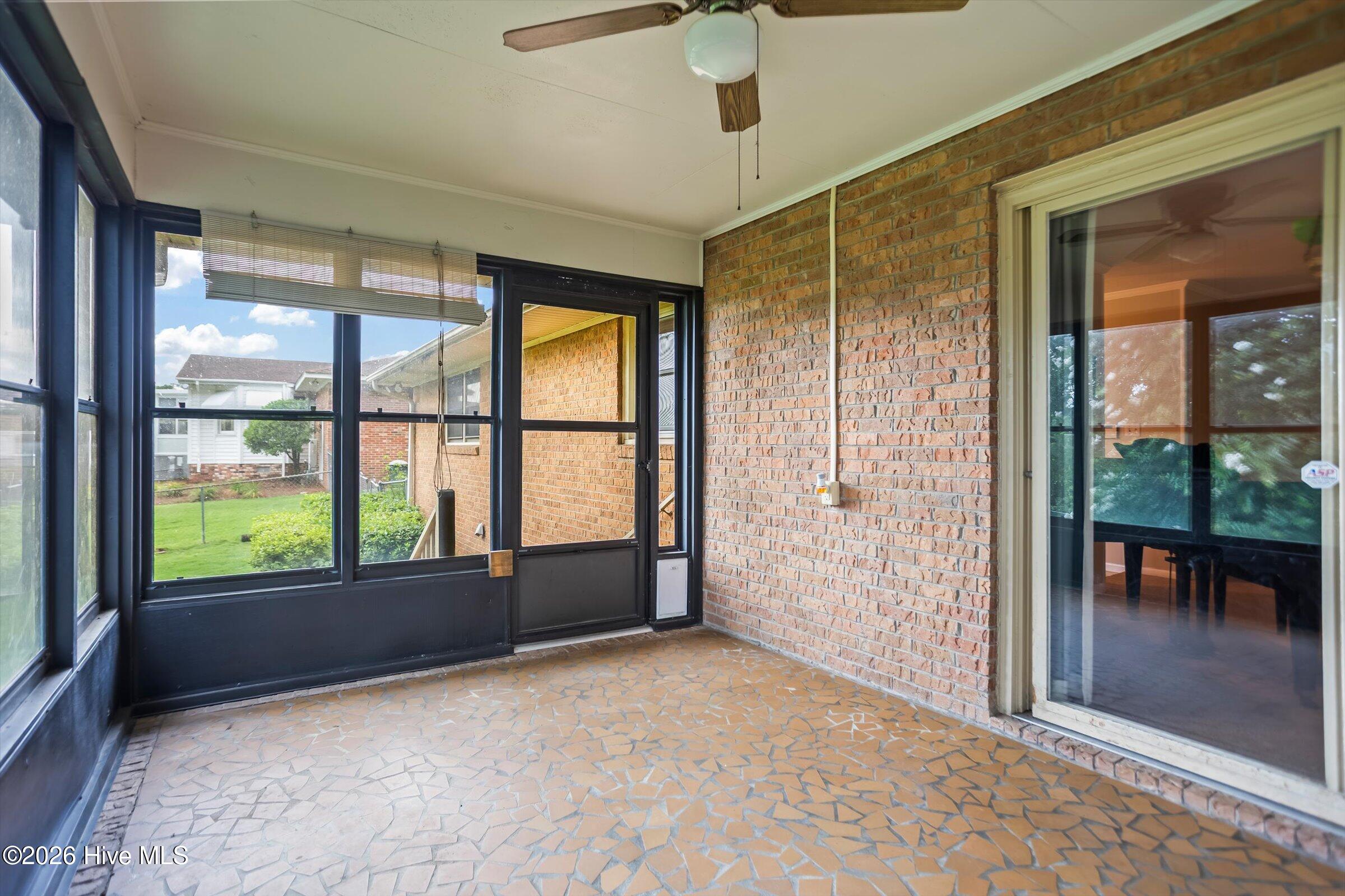 Sunroom-view1