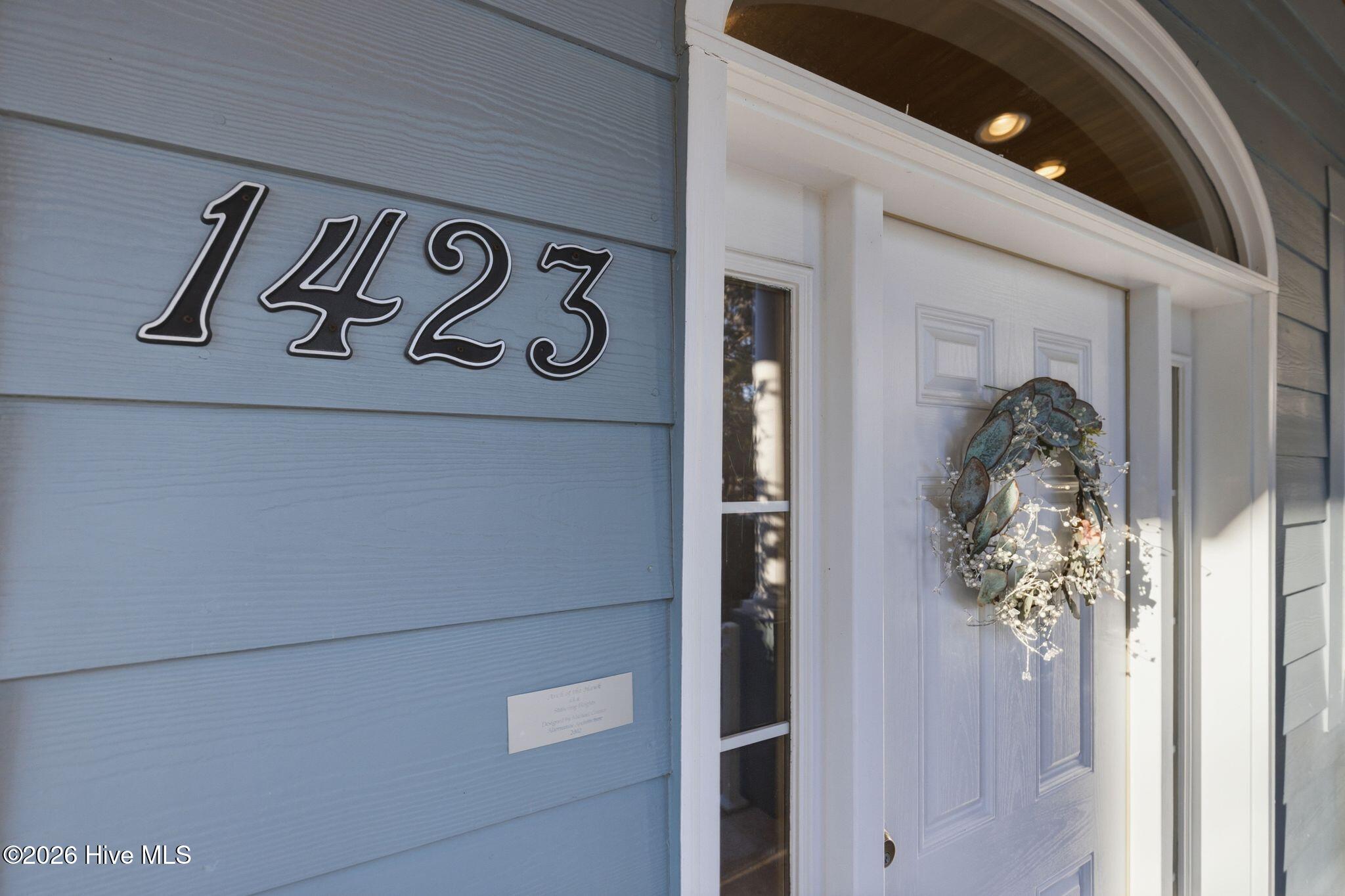 100555834 | Photo 25