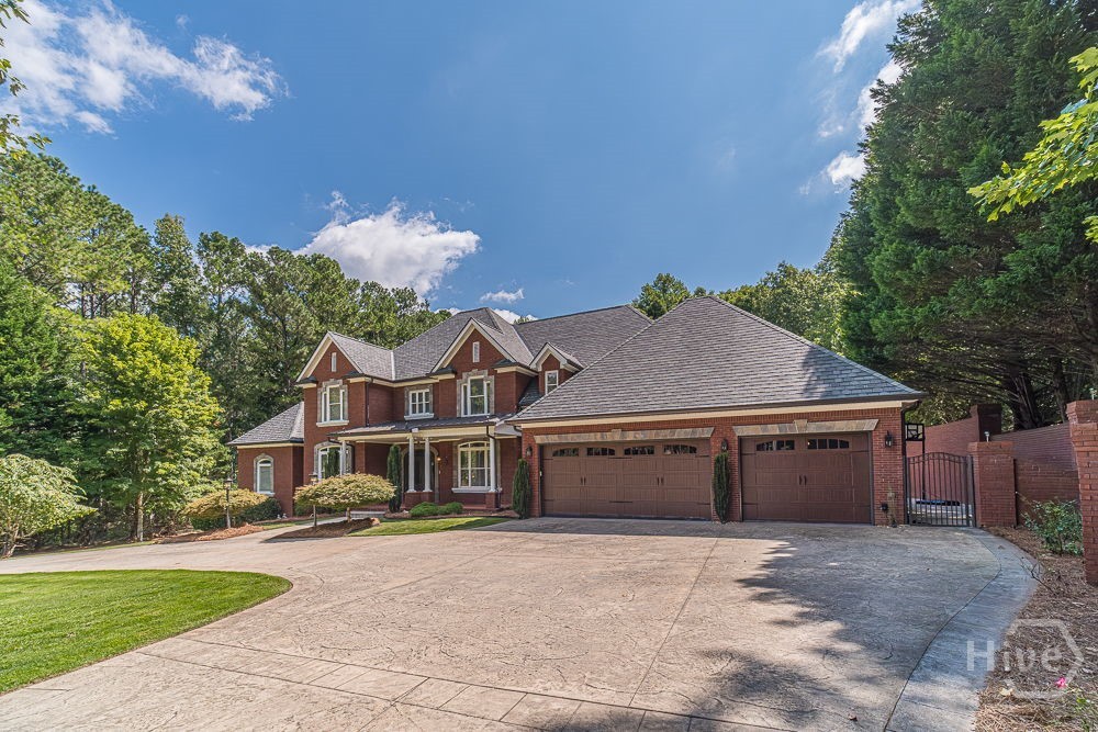 Homes for sale in Loganville, GA | 2431 Rabbit Farm Cir, Loganville, GA 30052 | MLS# CL340002