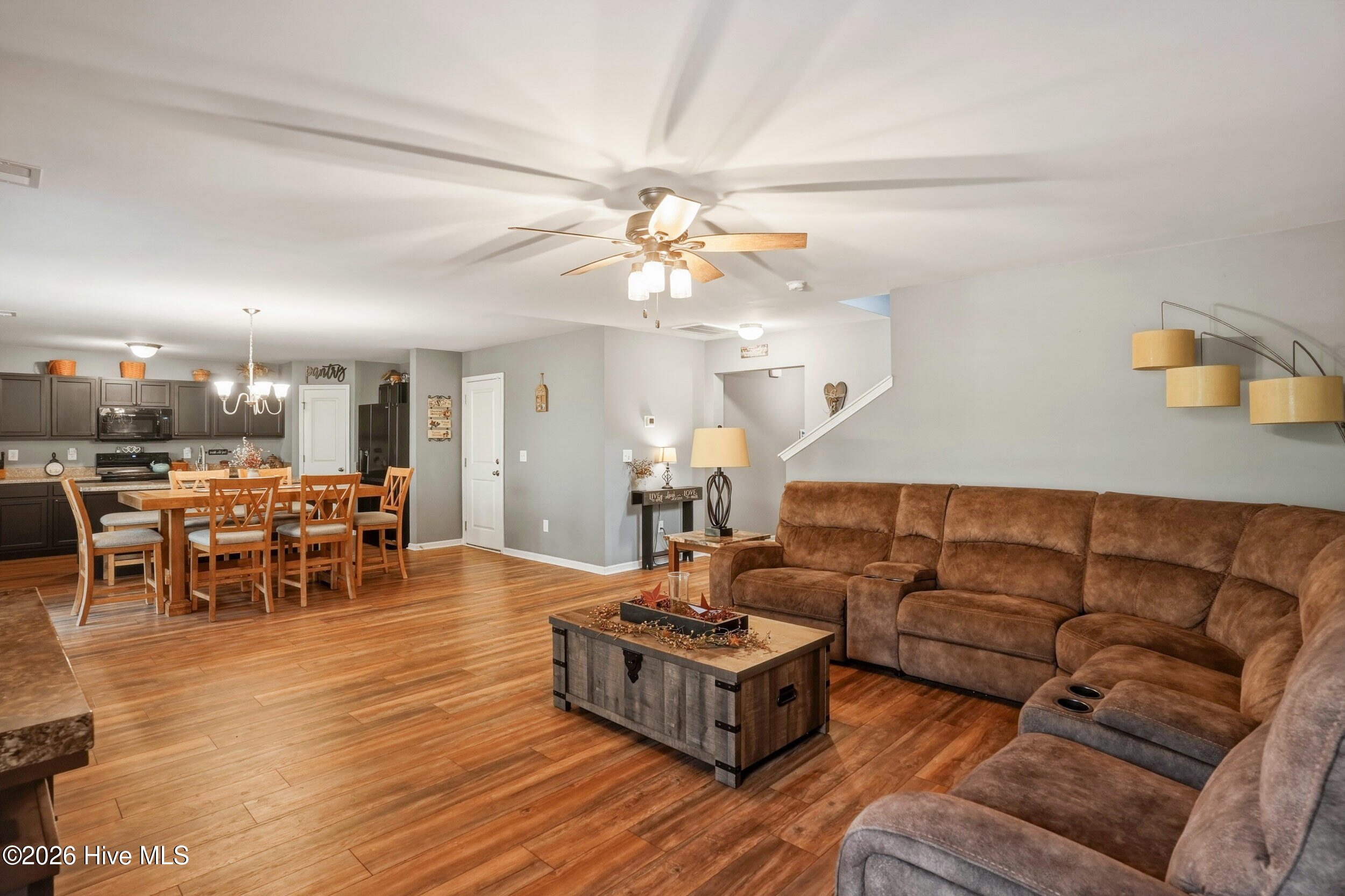 100556513 | Photo 10