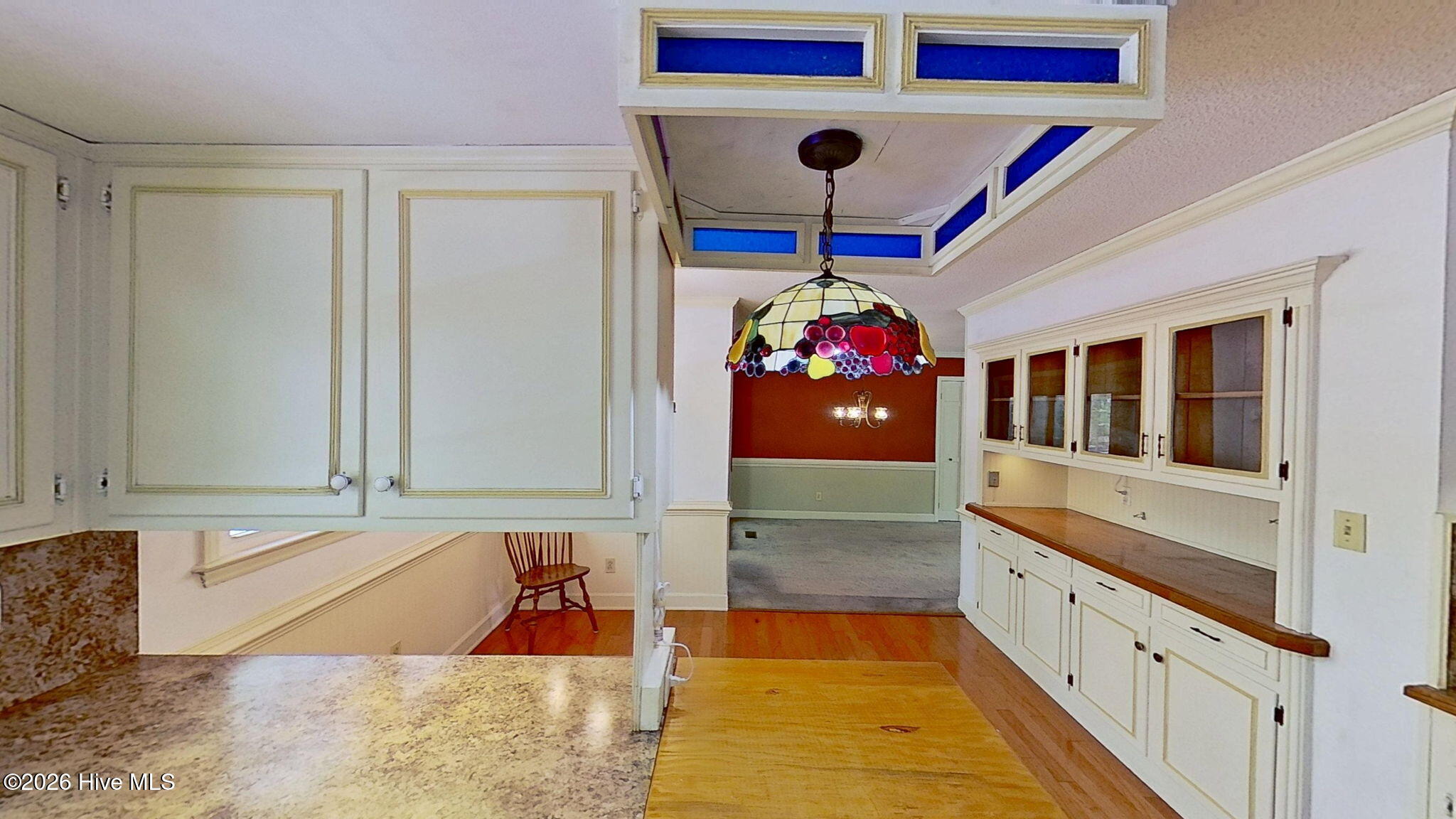512 Raymond Drive,Arapahoe