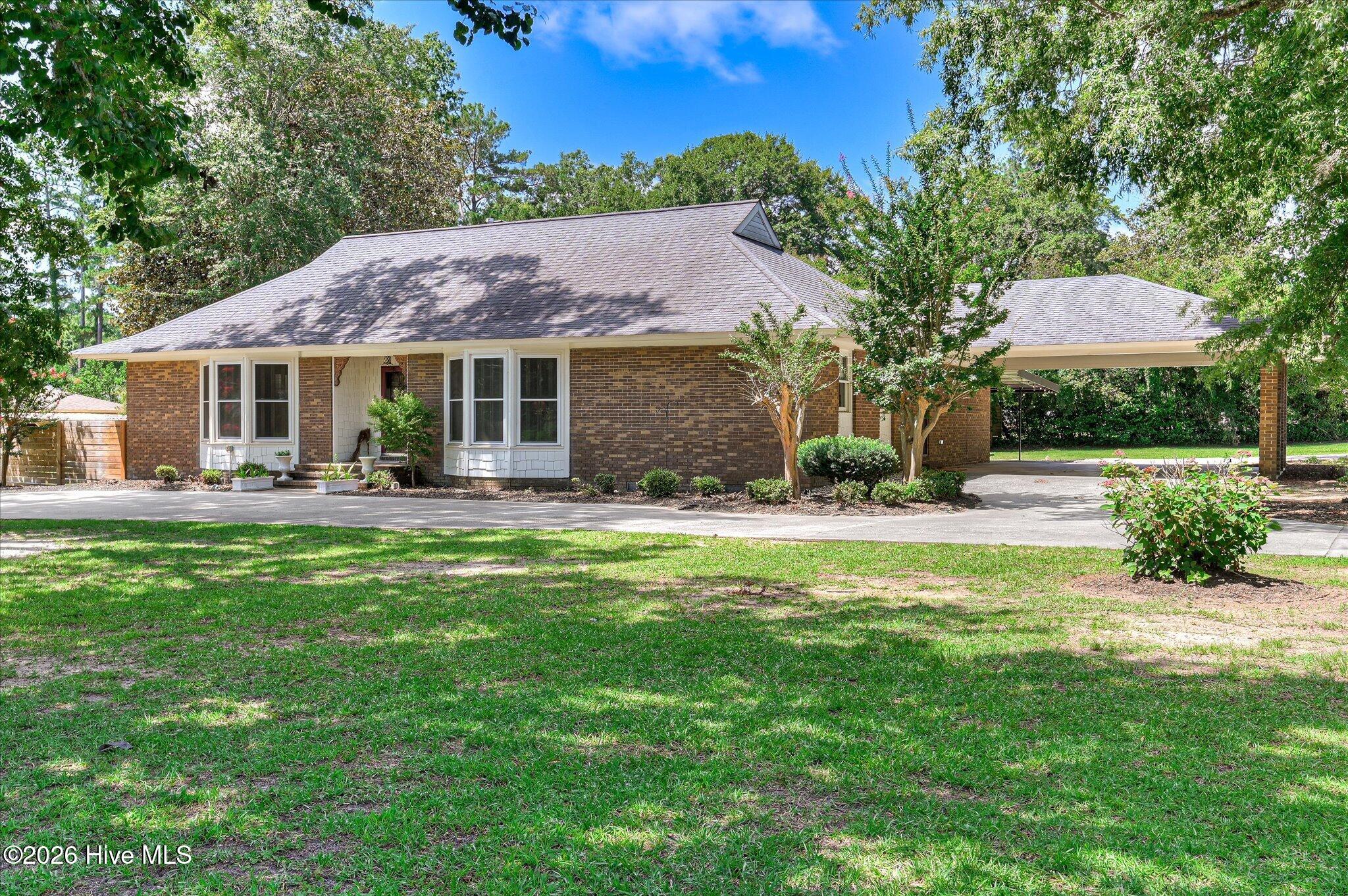 Listing Photo 100584644