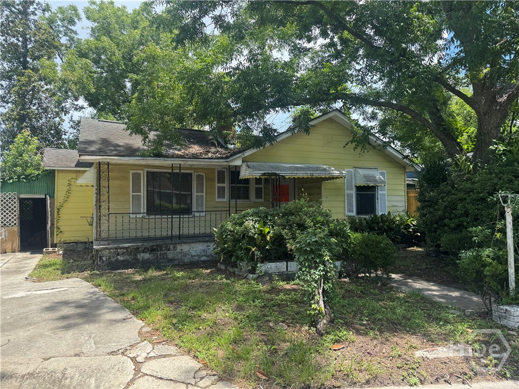 Homes for sale in Savannah, GA | 2208 Cullman St, Savannah, GA 31415 | MLS# SA358654
