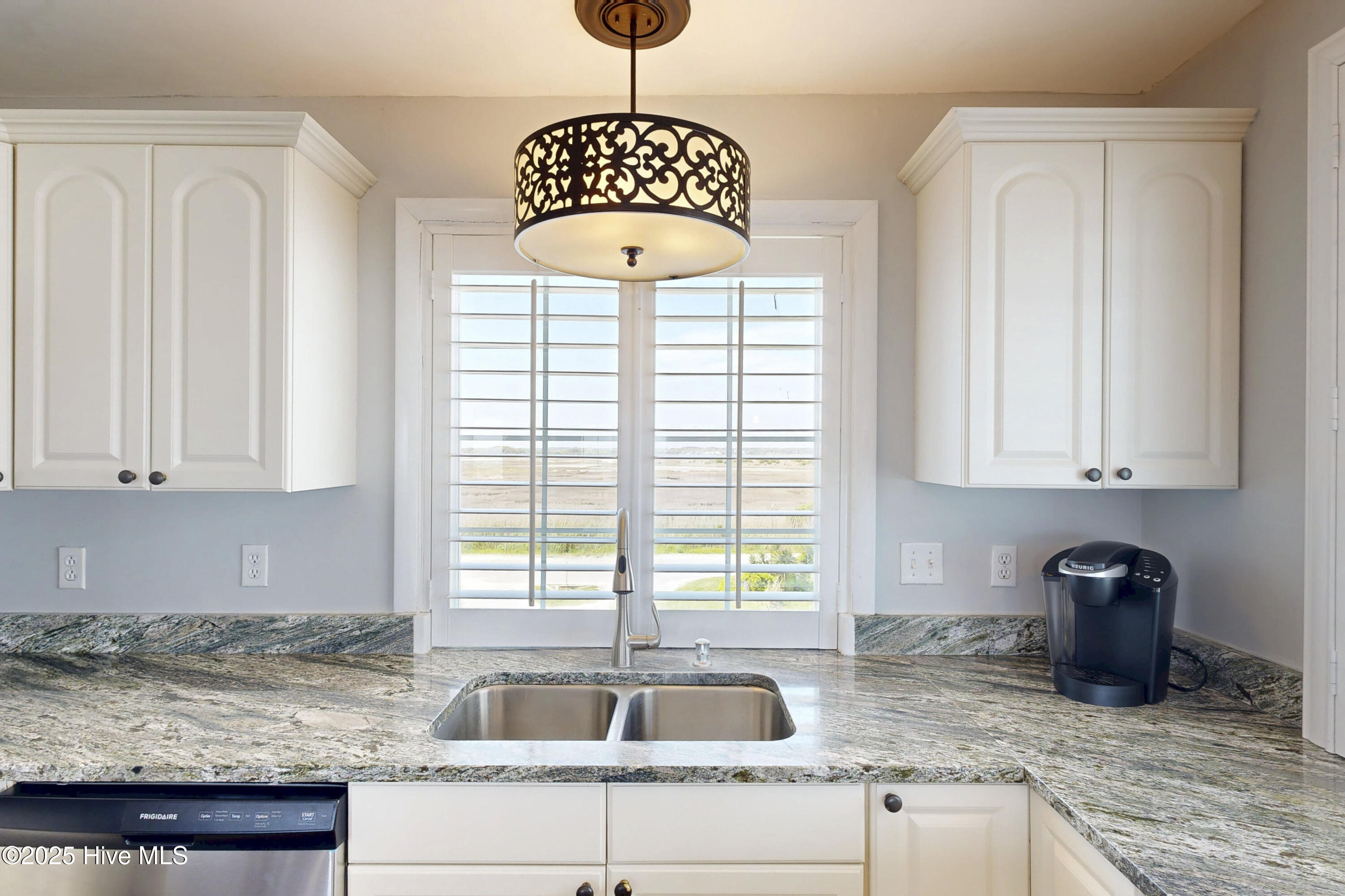 3938 River Road, North Topsail Beach, NC 28460 – photo 21: 3938 River Road - Interior - Edited_34