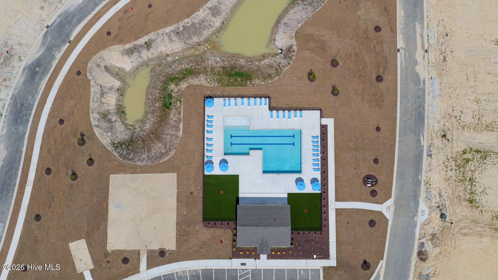 100552098 | Photo 36