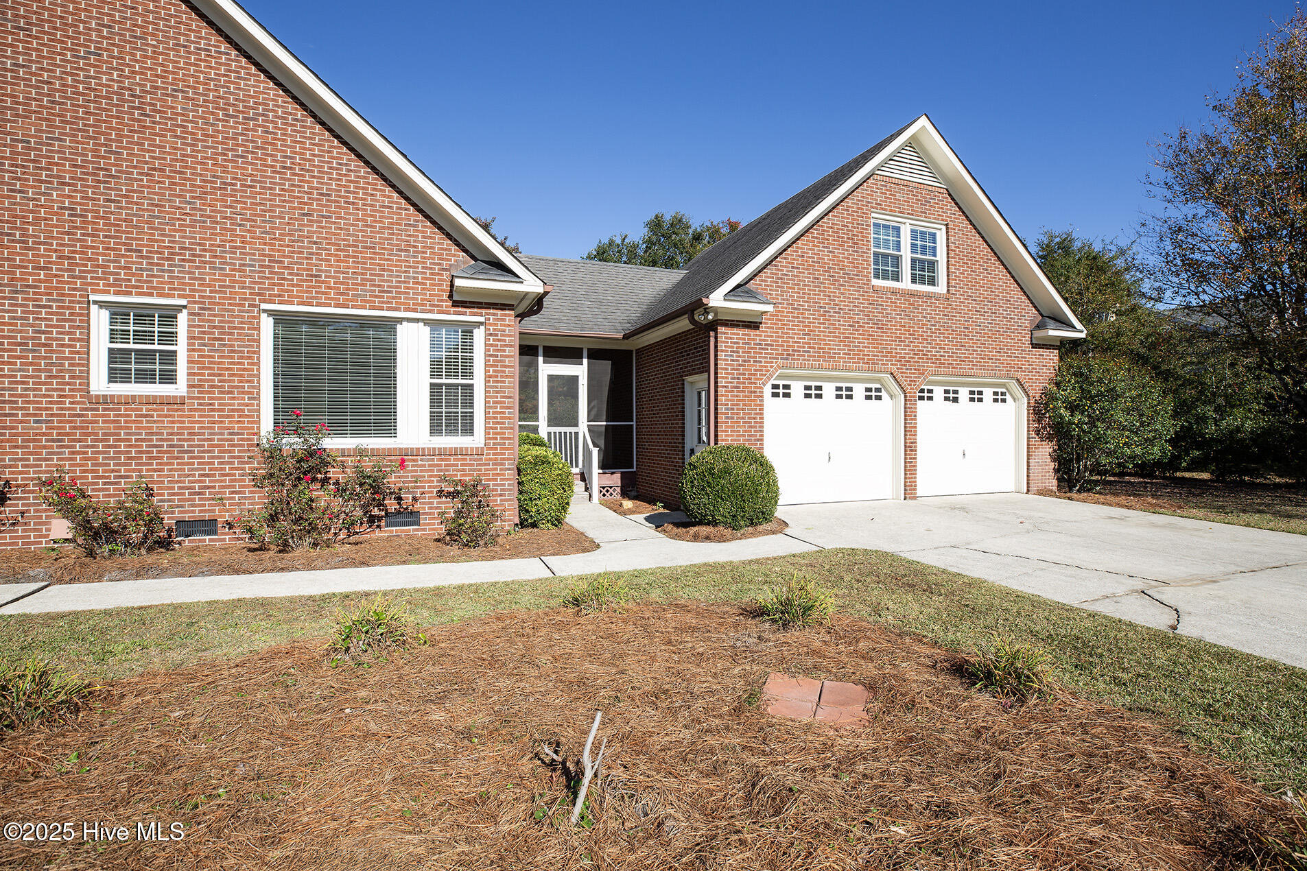 100541648 | Photo 64