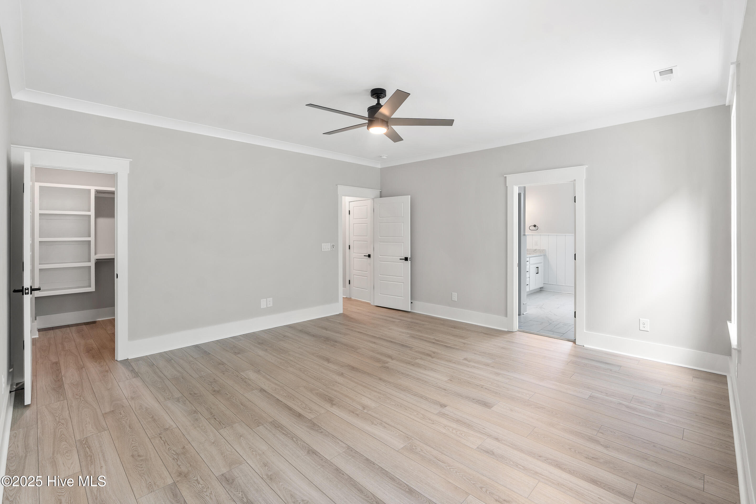 100517420 | Photo 20