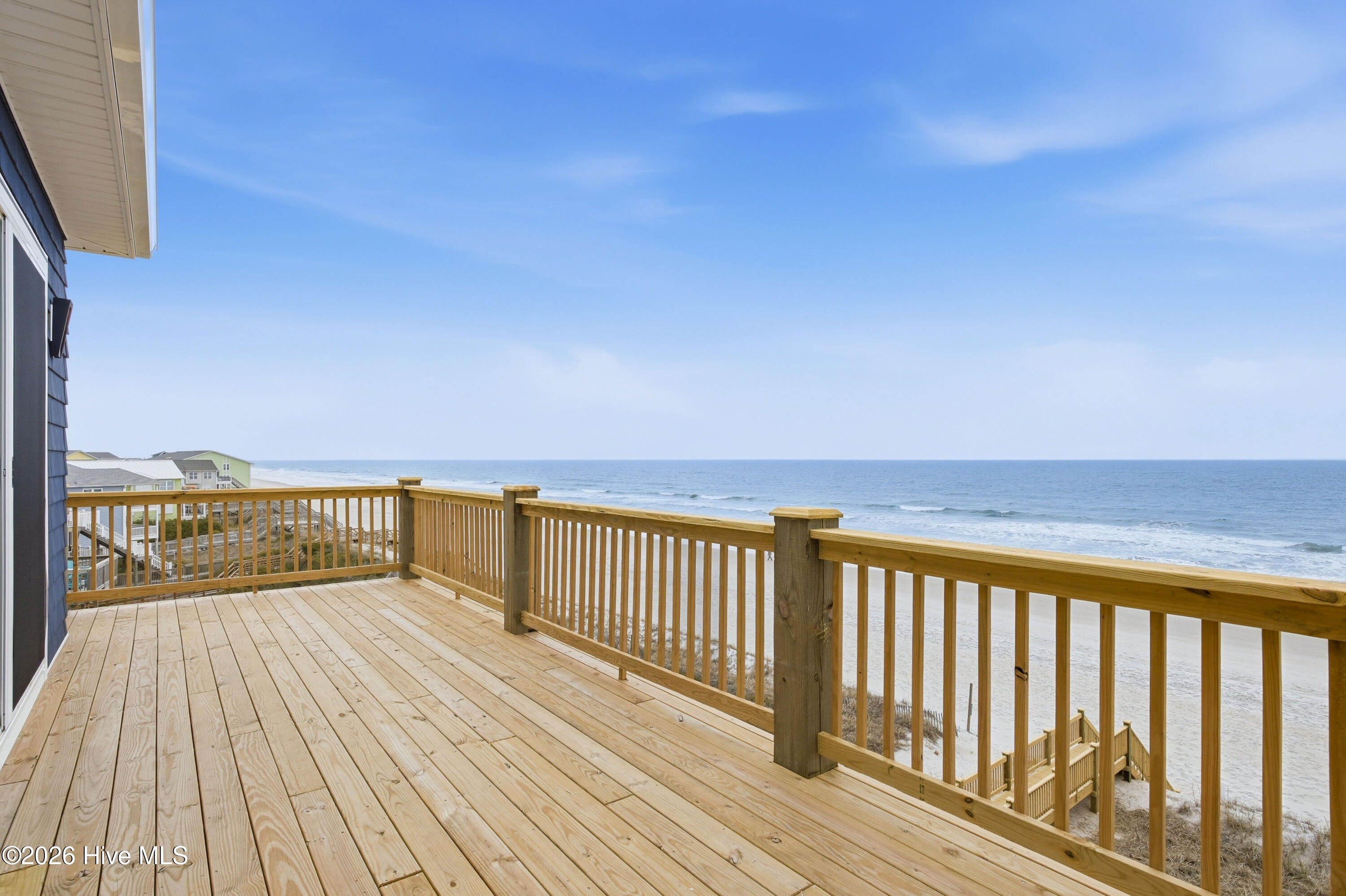 100508019 | Photo 23