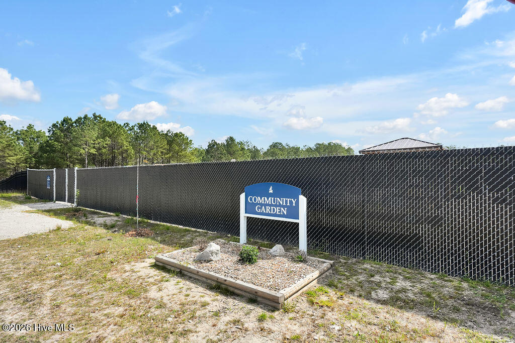 100564545 | Photo 71