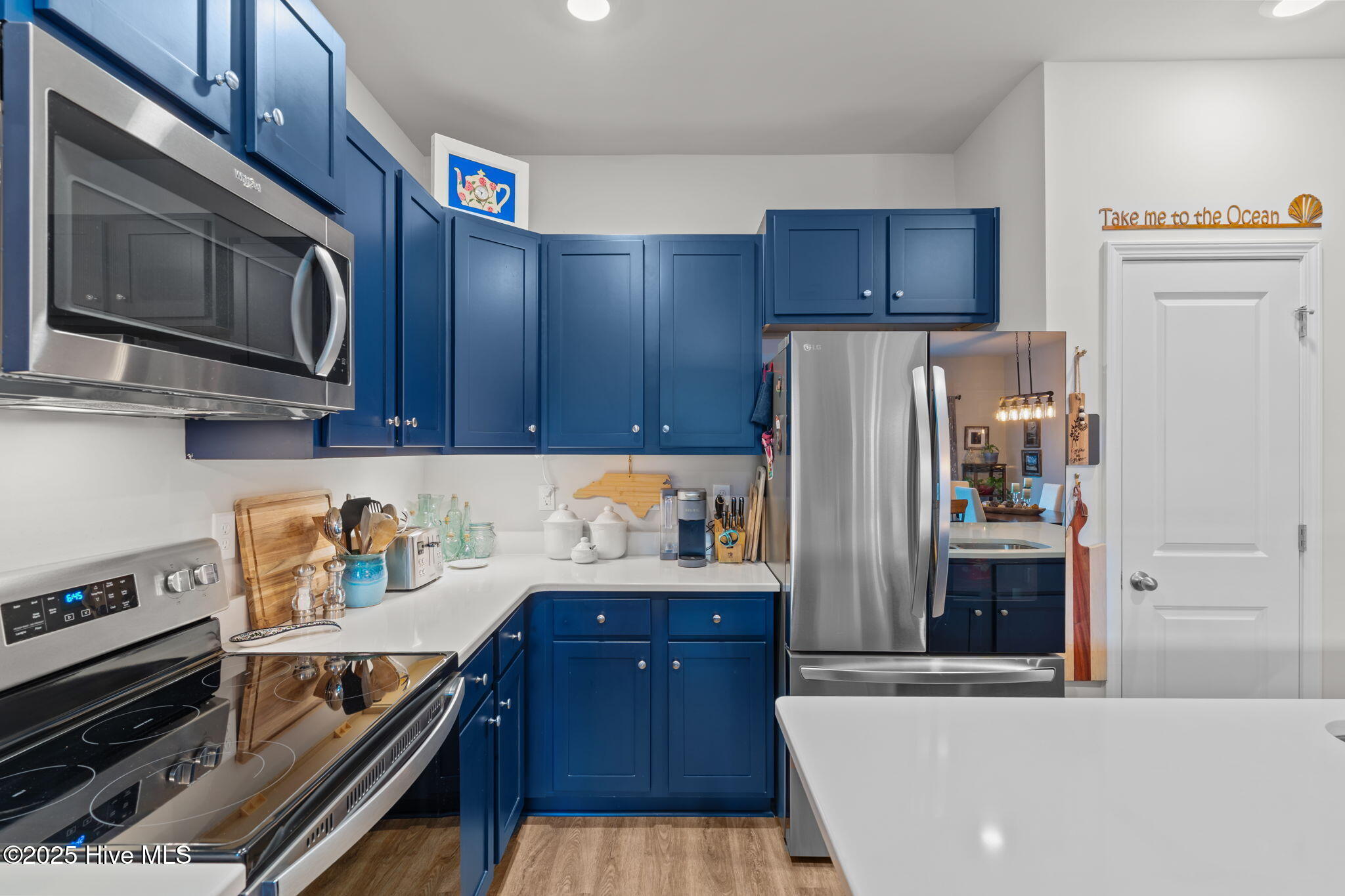 100529312 | Photo 14