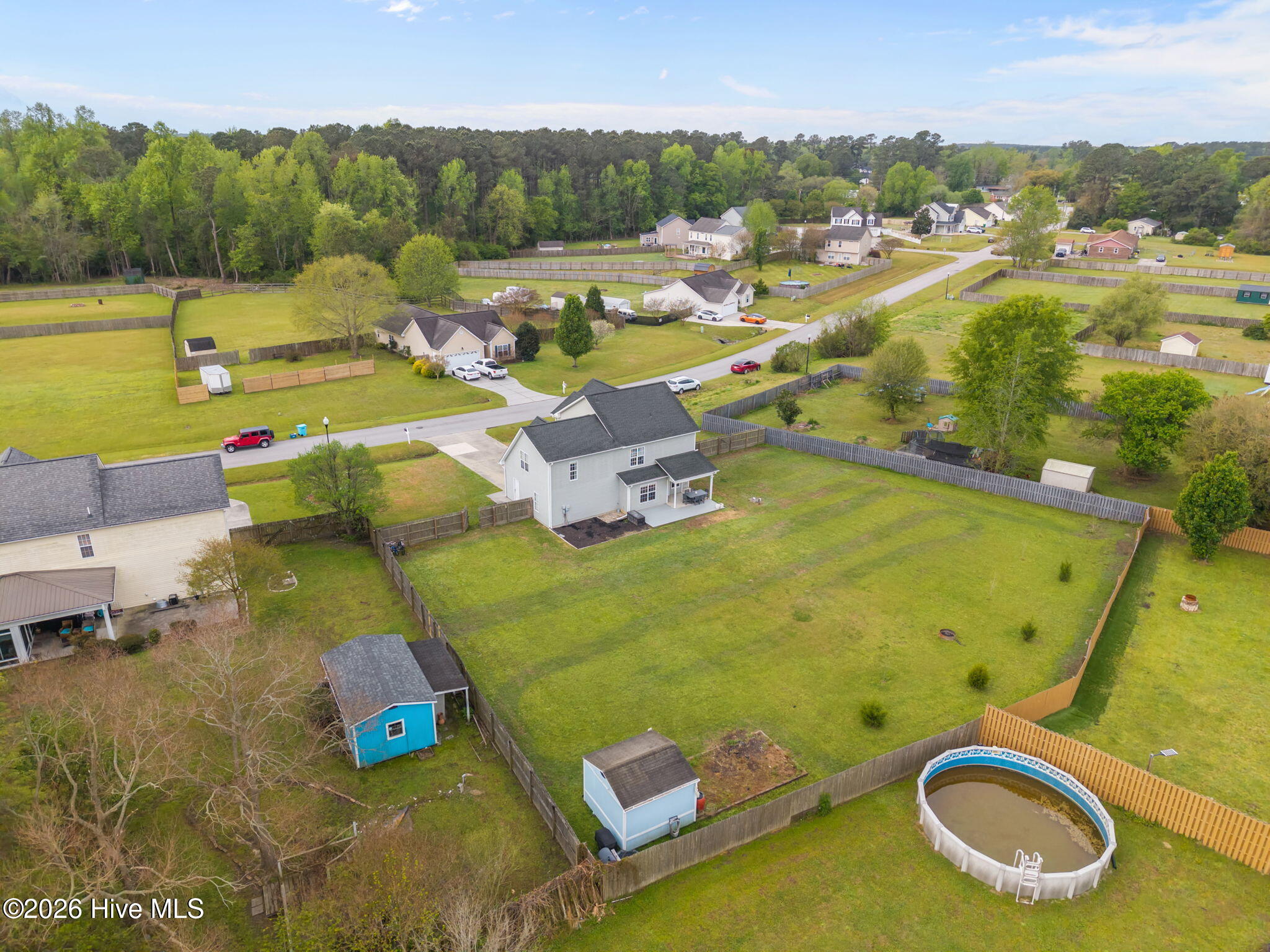 100566884 | Photo 45