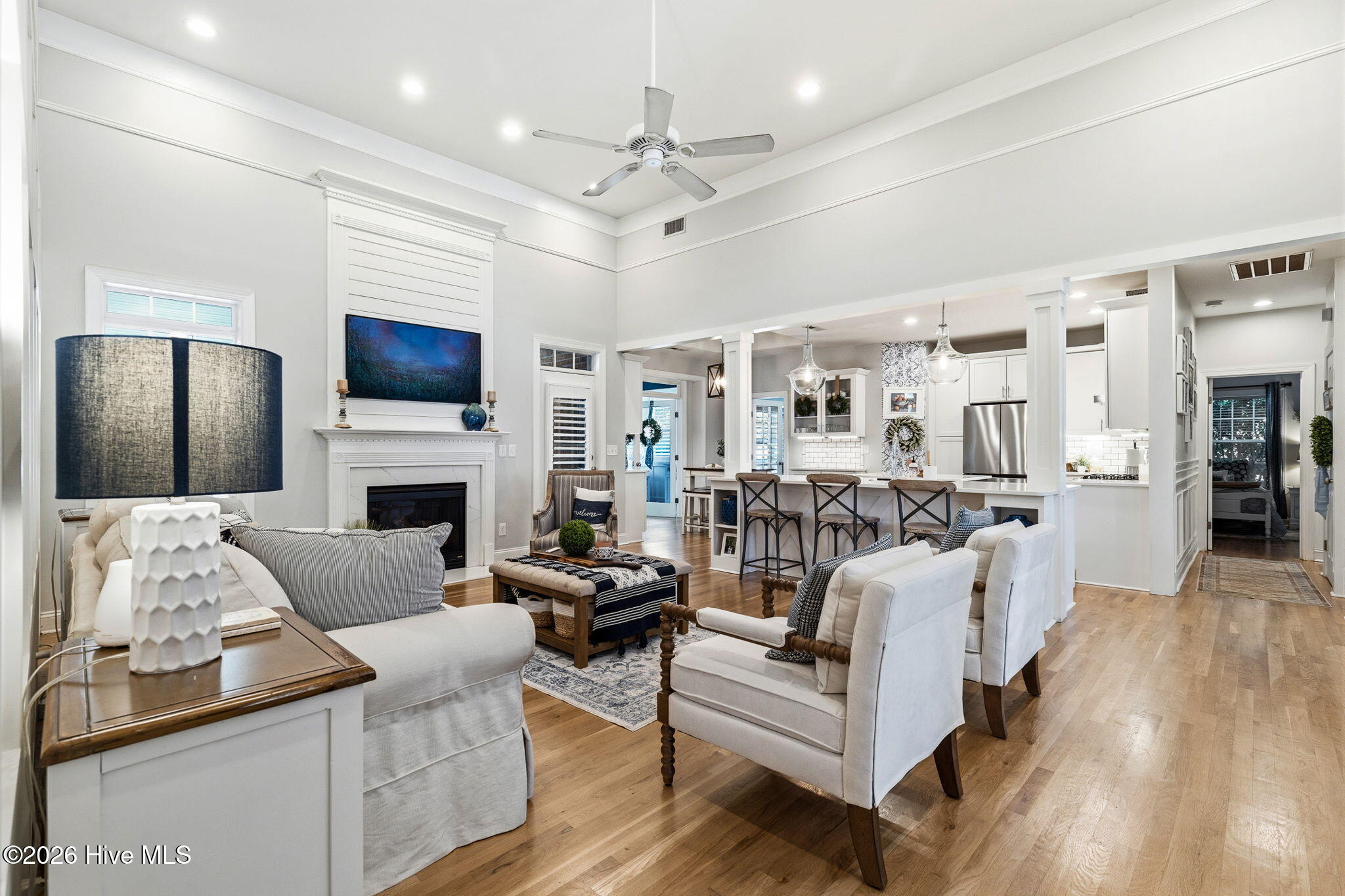 100561515 | Photo 17