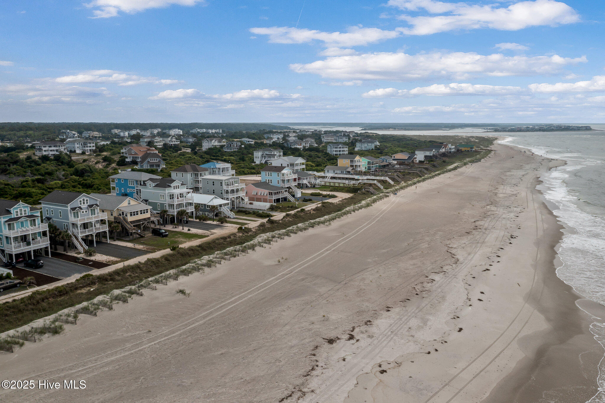 100521832 | Photo 53