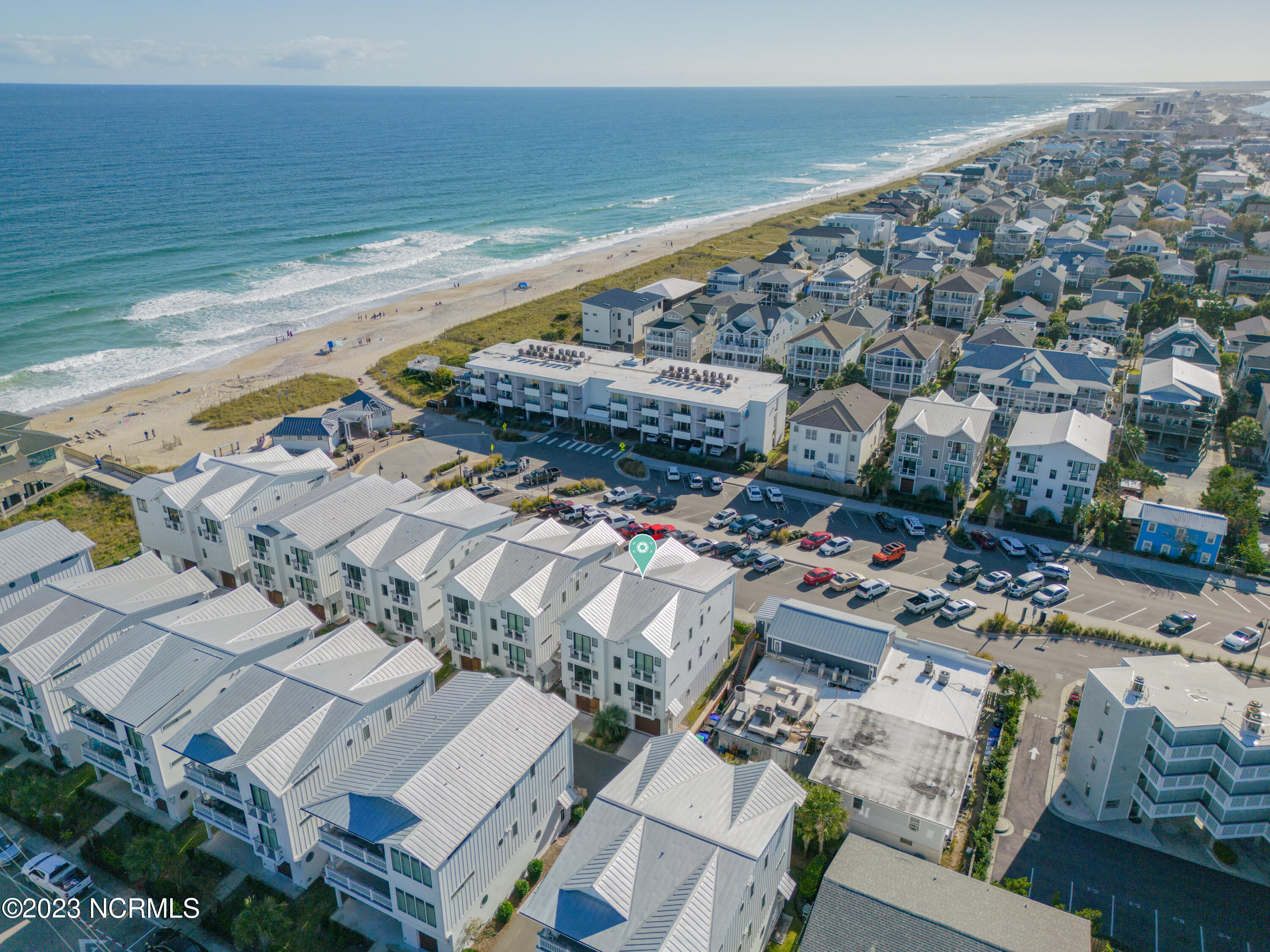 100550816 | Photo 48