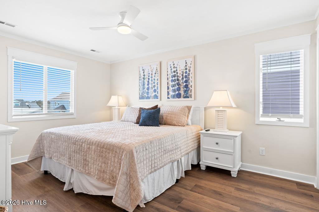 100556593 | Photo 49