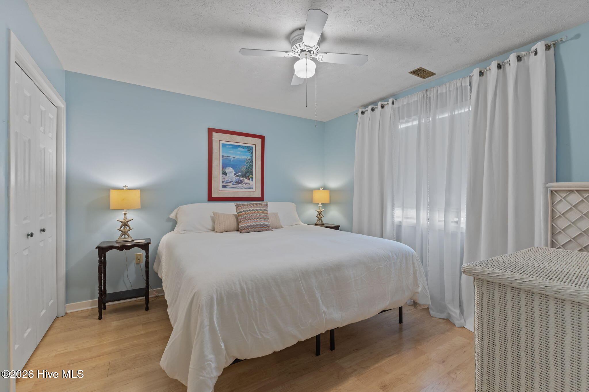 100516051 | Photo 12