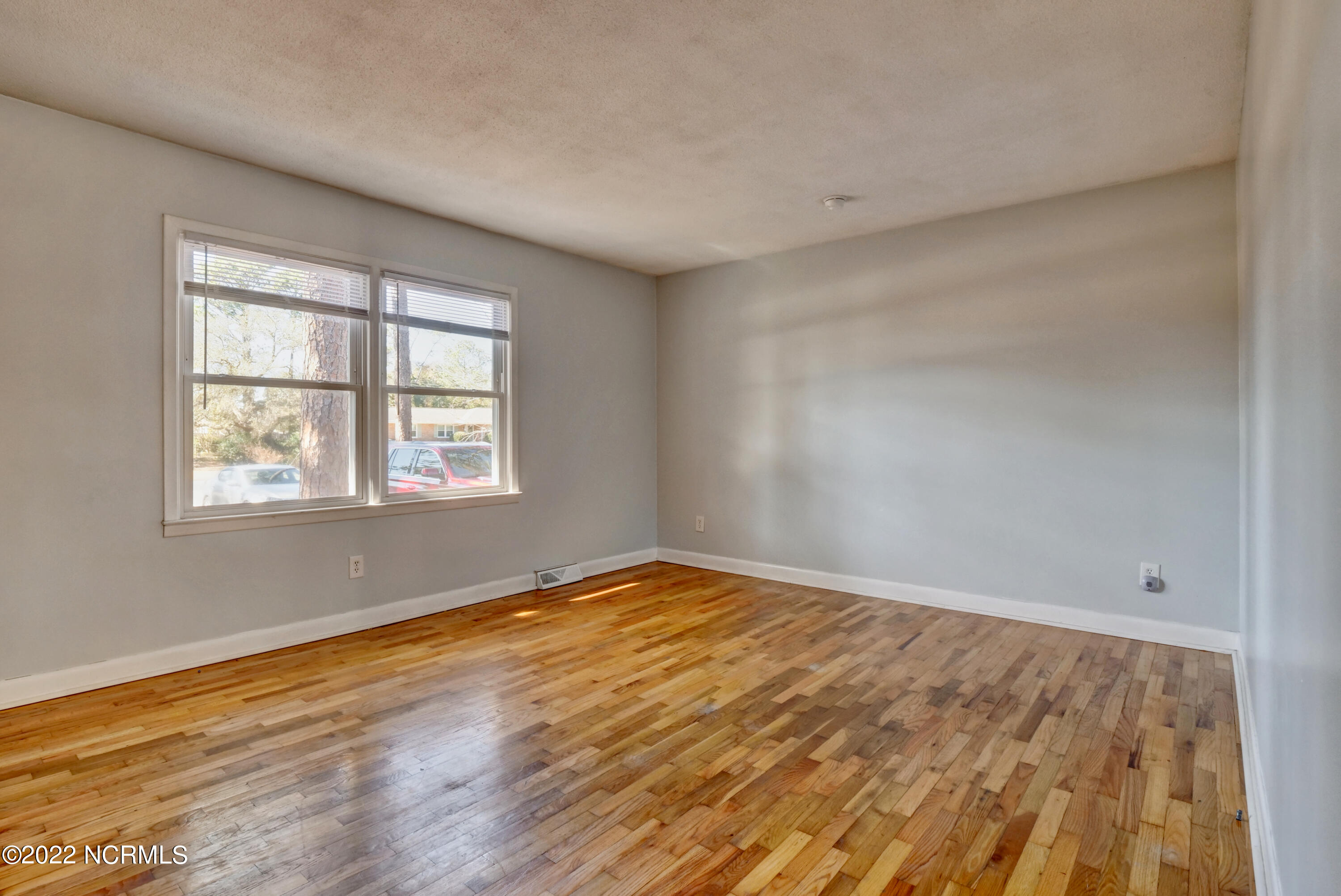 100547512 | Photo 22