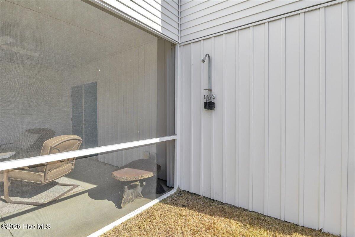 305 Ivy Lane, Carolina Beach, NC, 28428