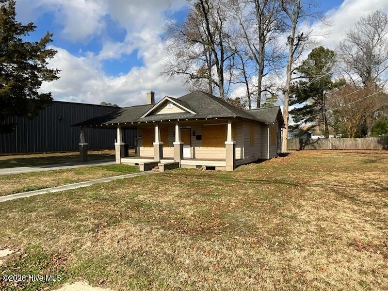 Homes for sale in Whiteville, NC | 208 W Calhoun St, Whiteville, NC 28472 | MLS# 100550702