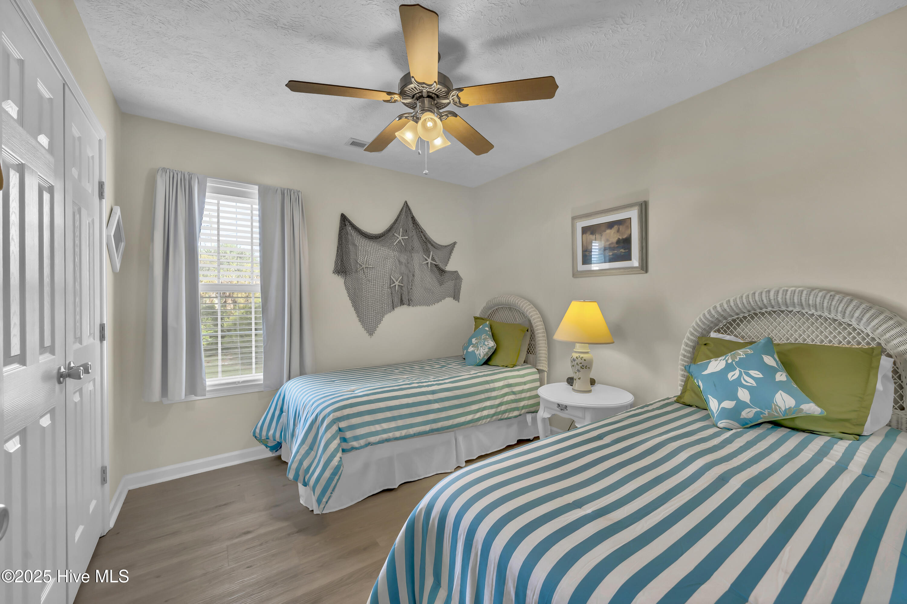 100535524 | Photo 20