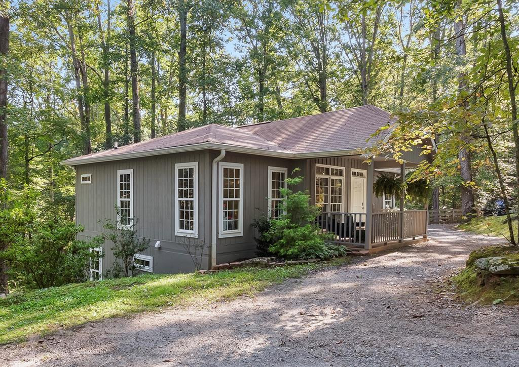 2nd image of 571 Shady Grove Ln, Hayesville, NC 28904 | MLS# 98544589
