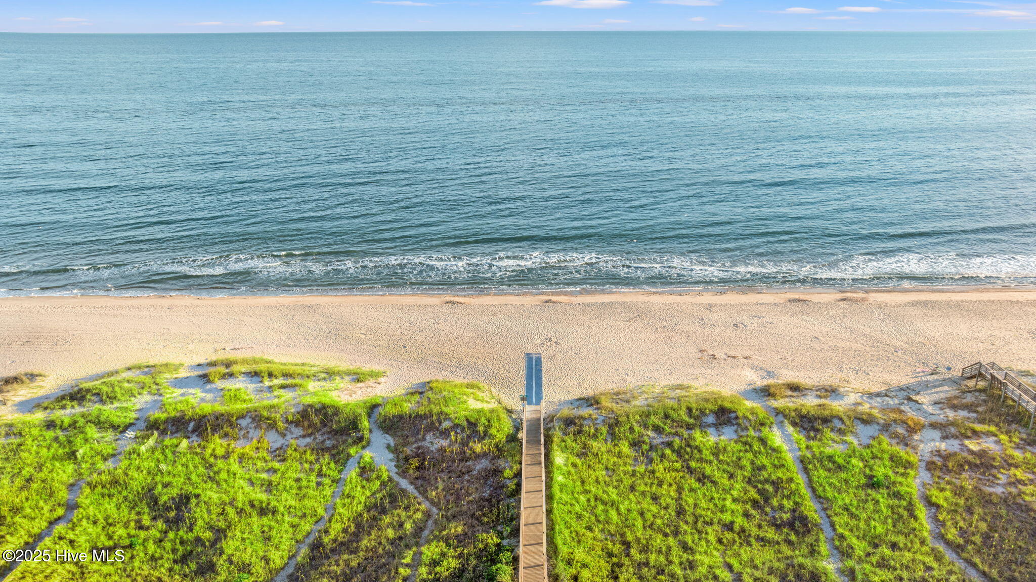 100542340 | Photo 52